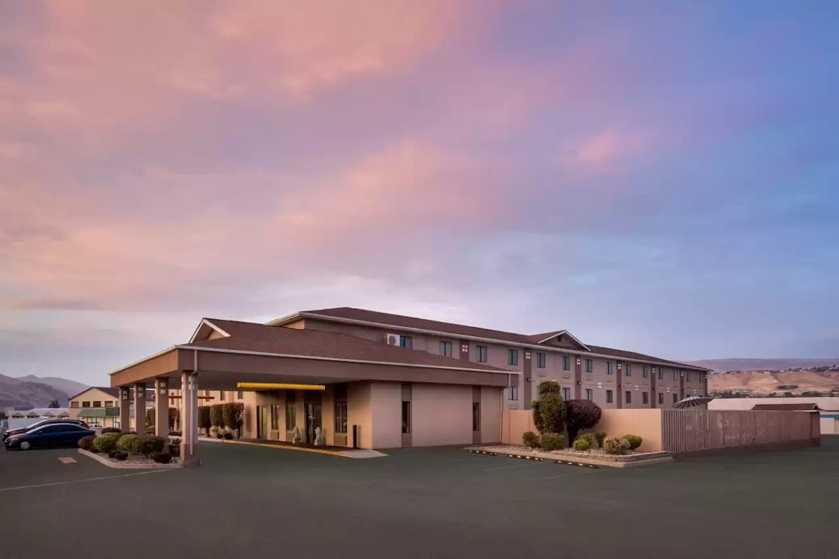 Quality Inn Wenatchee/Leavenworth, Hotel in West Wenatchee