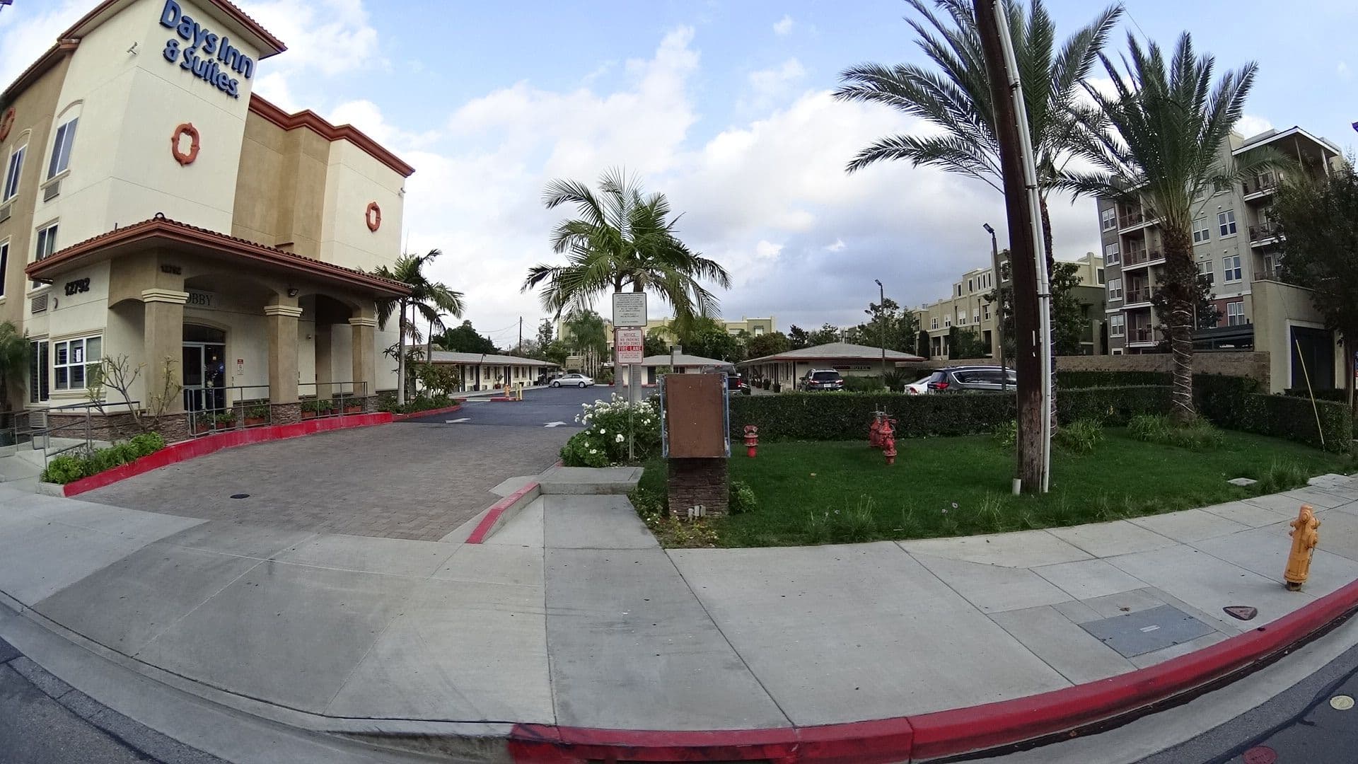 Street view near Days Inn and Suites, Garden Grove — © marker_geo (CC BY-SA · Mapillary)