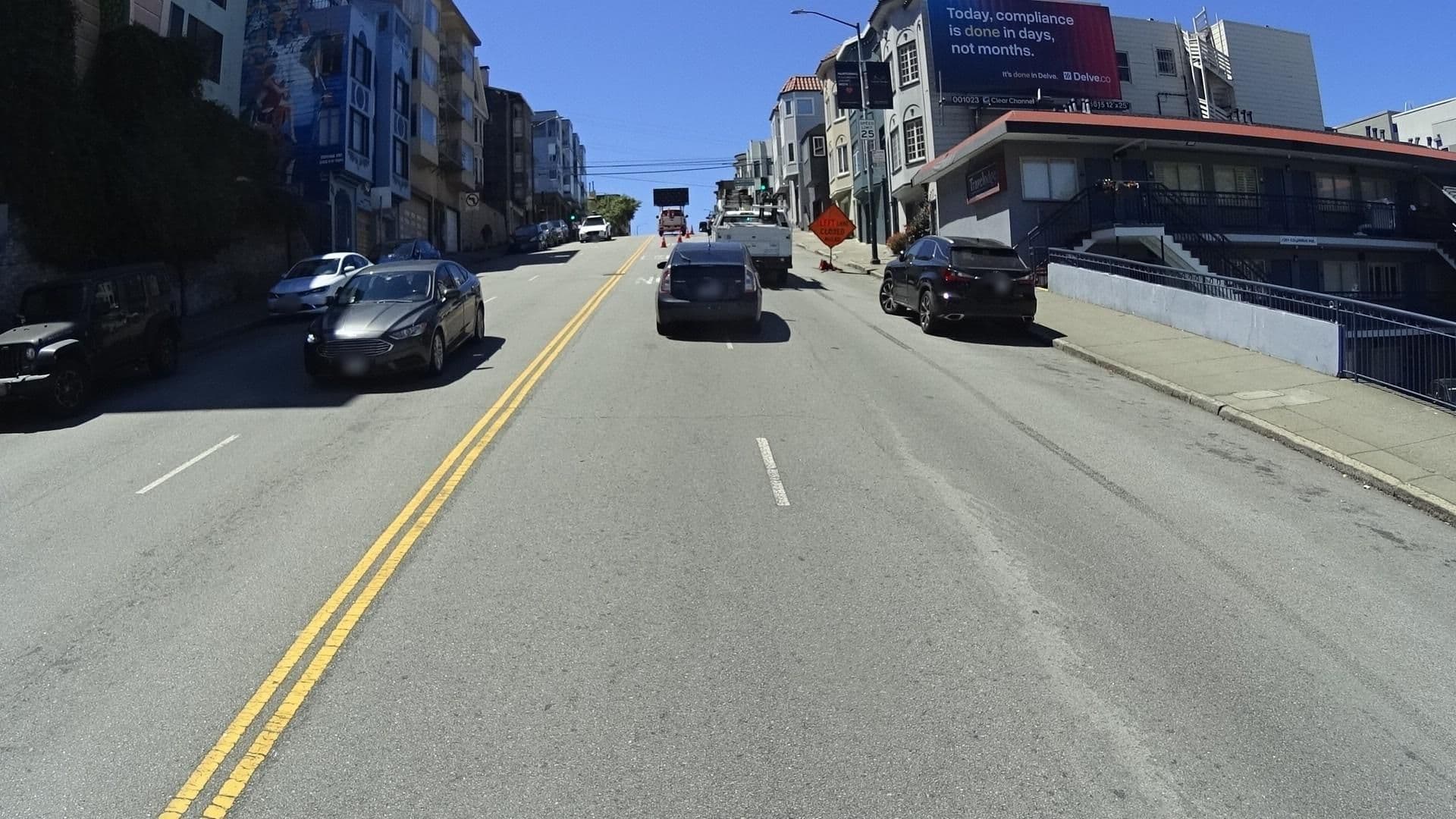 Street view near Travelodge by Fishermans Wharf, Chinatown