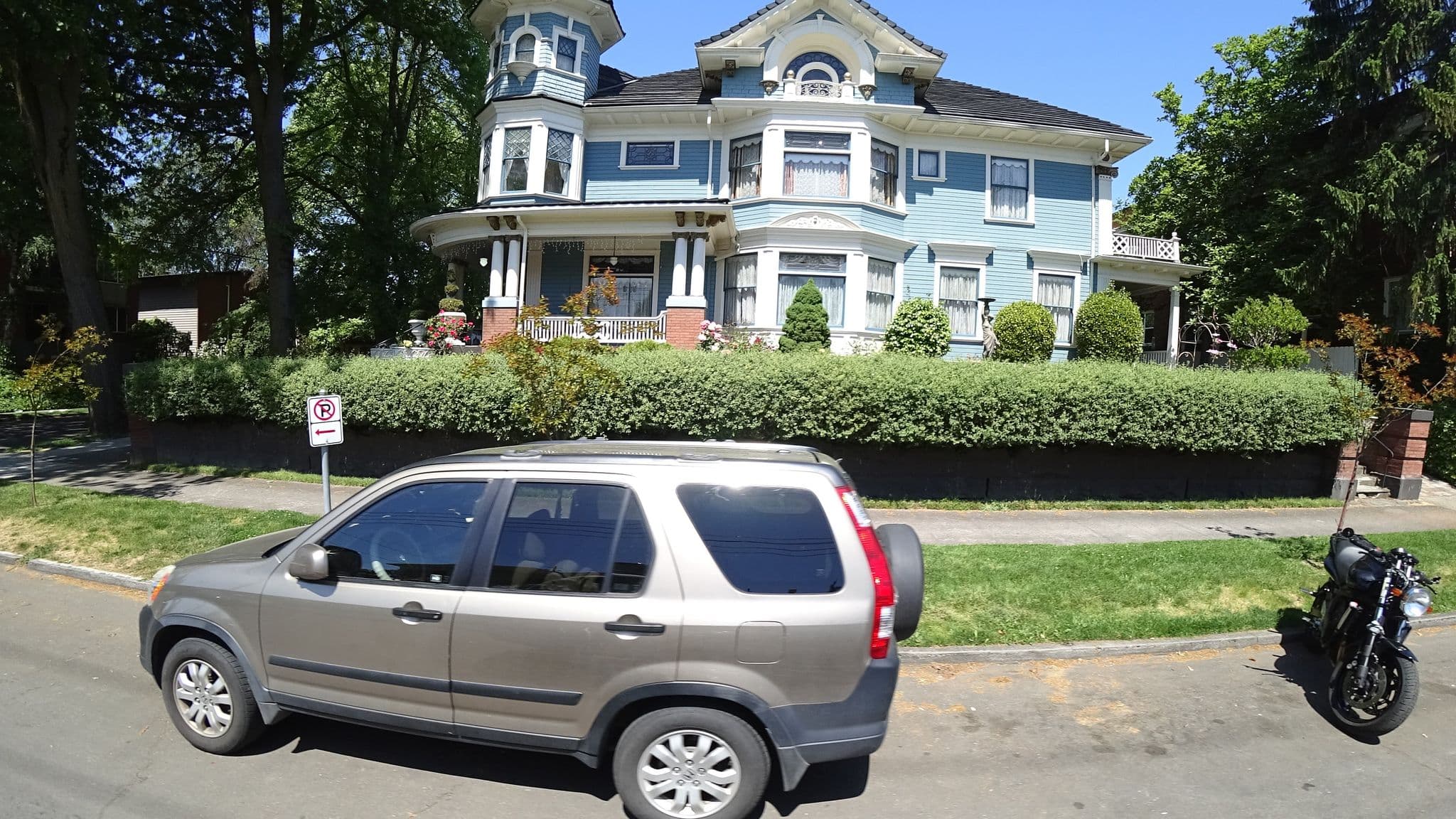 Street view near Lion and the Rose, Portland — © mly_pdx01 (CC BY-SA · Mapillary)