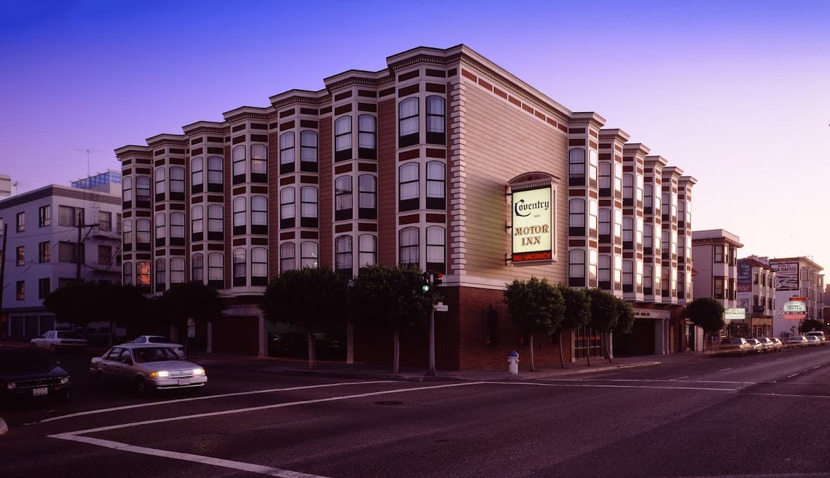 Coventry Inn, Motel in Chinatown