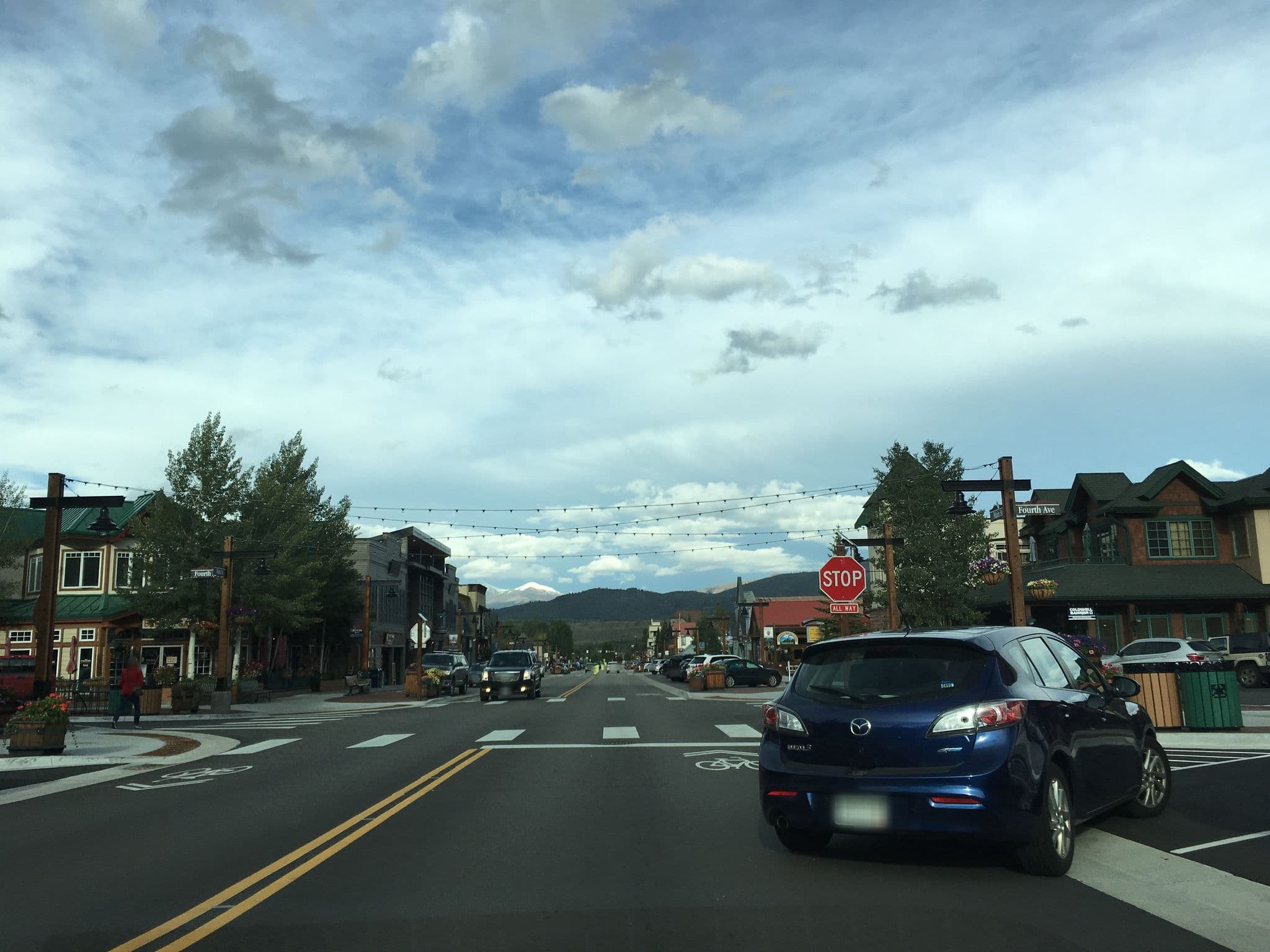 Street view near Hotel Frisco Colorado, Silverthorne — © talllguy (CC BY-SA · Mapillary)