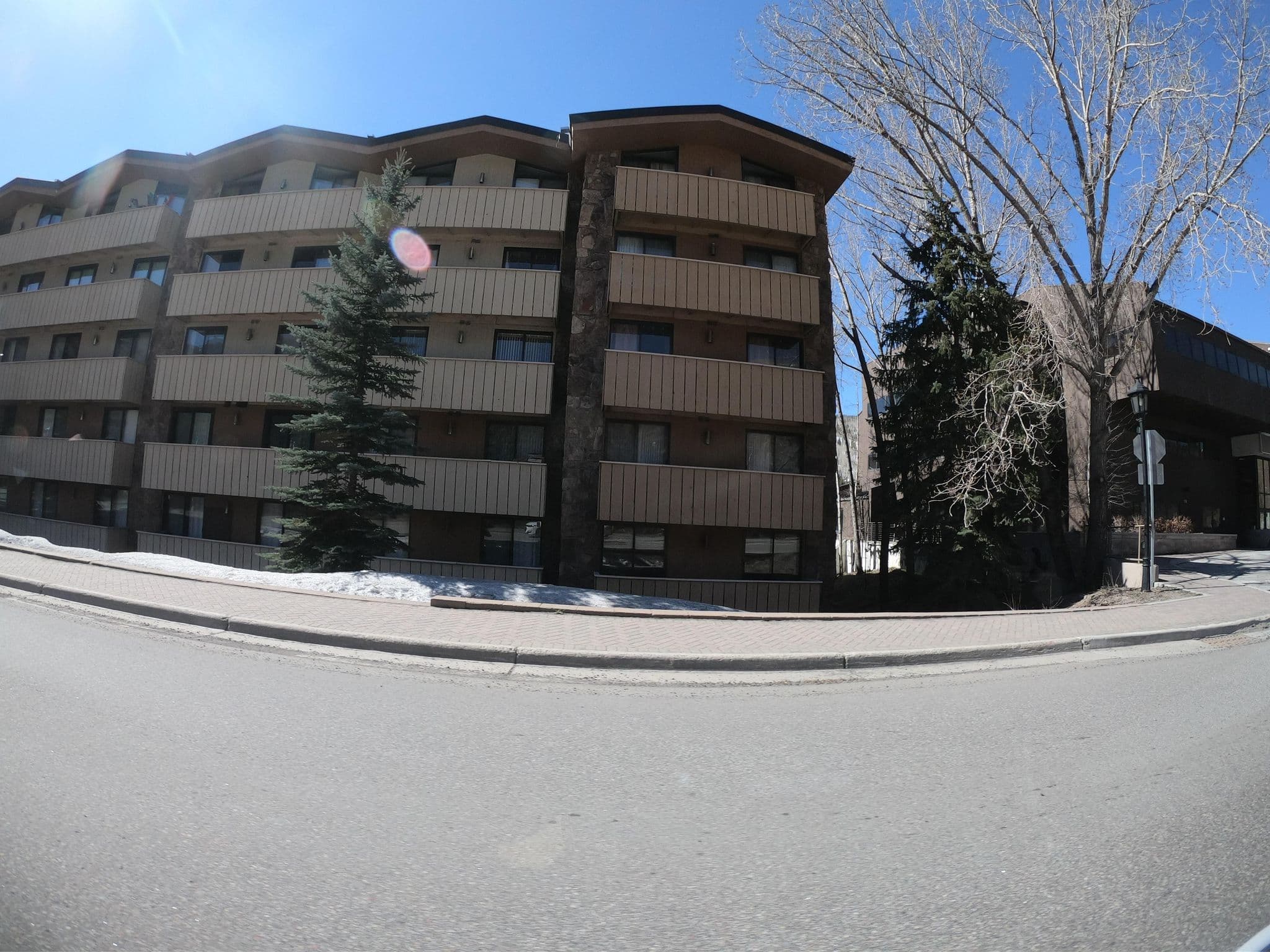 Street view near Scorpio Condominiums, Minturn — © roadgeek_md99 (CC BY-SA · Mapillary)