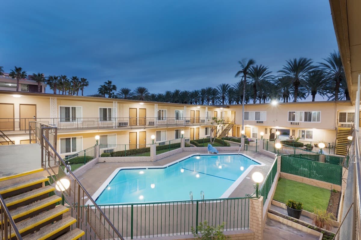 Americas Best Value Inn & Suites - Convention Center, Motel in Anaheim