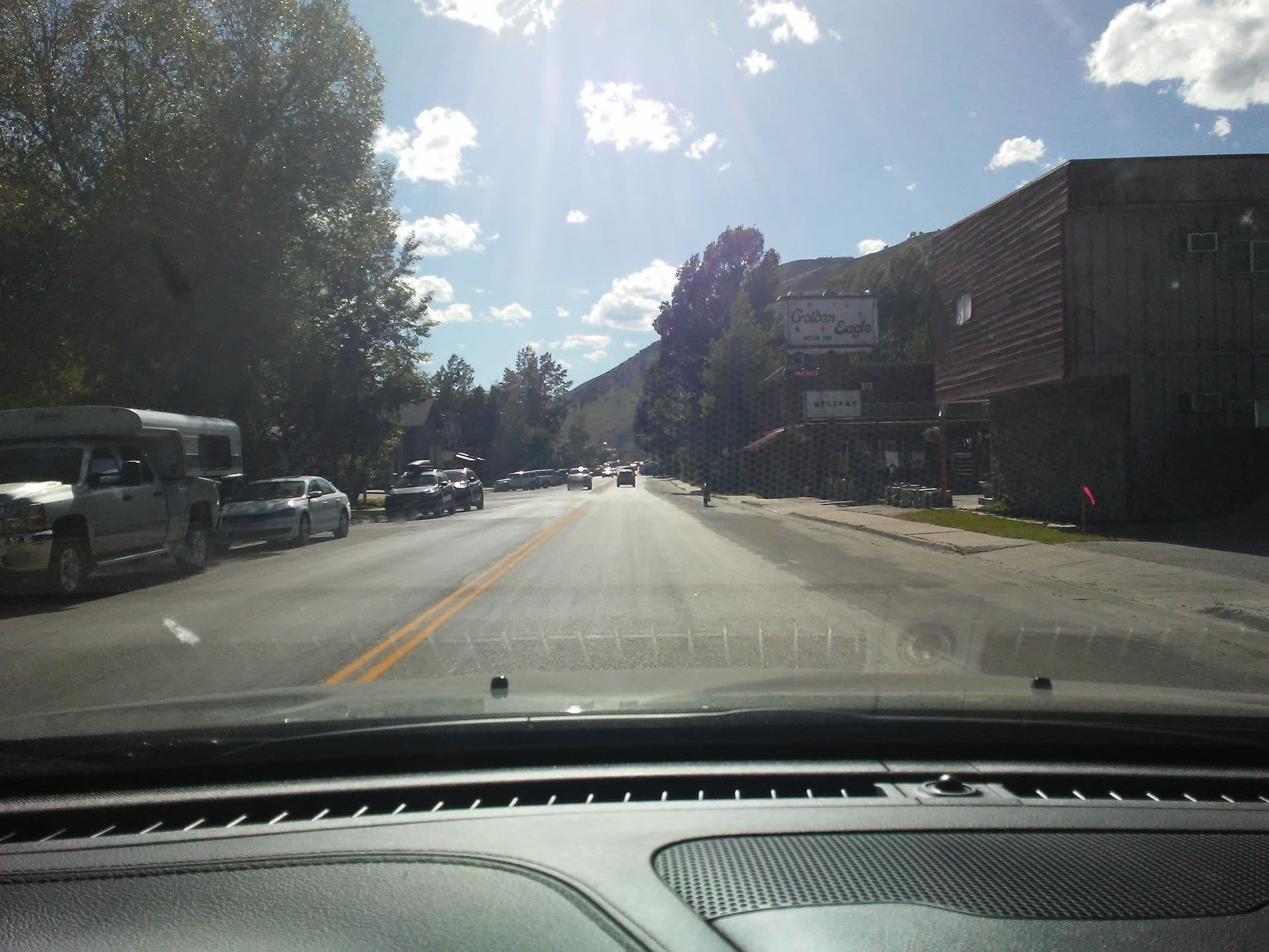 Street view near Golden Eagle Inn, Rafter J Ranch — © aqua02 (CC BY-SA · Mapillary)