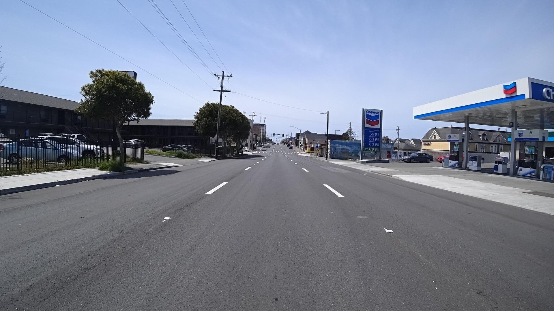 Street view near Budget Motel, Eureka — © marker_geo (CC BY-SA · Mapillary)