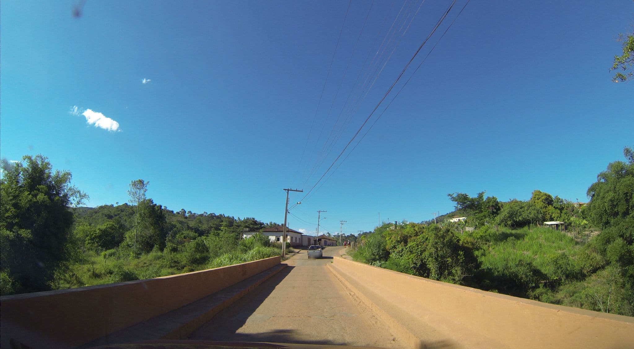 Street view near Camping selvagem, Alvorada de Minas — © gweber (CC BY-SA · Mapillary)