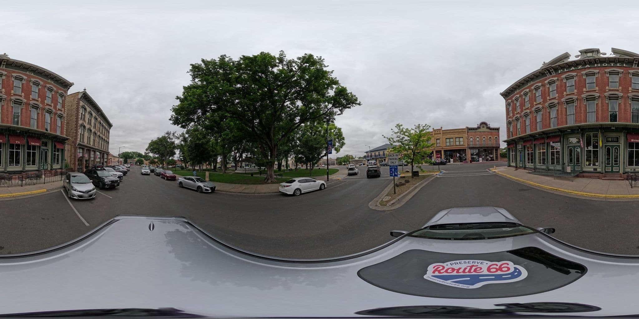 Street view near Historic Plaza Hotel, Eldorado at Santa Fe — © nthp_gis (CC BY-SA · Mapillary)