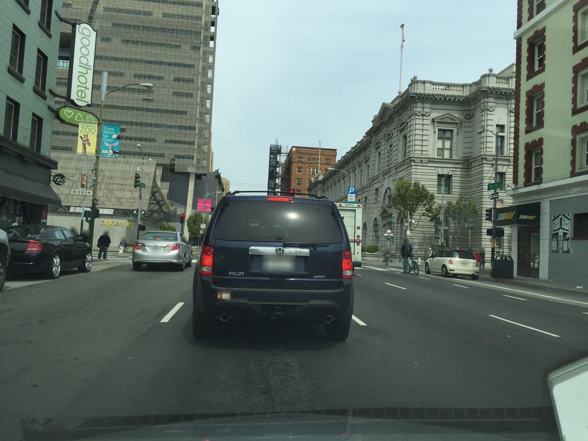 Street view near Hotel Isabel, San Francisco