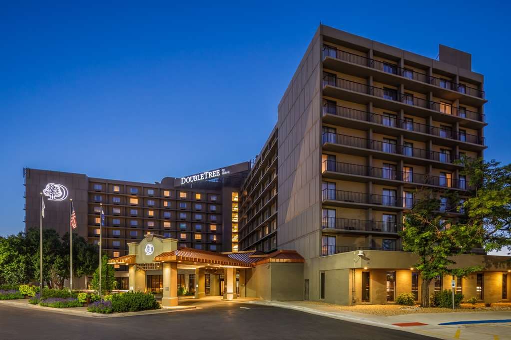 DoubleTree by Hilton Hotel Denver, Hotel in Commerce City