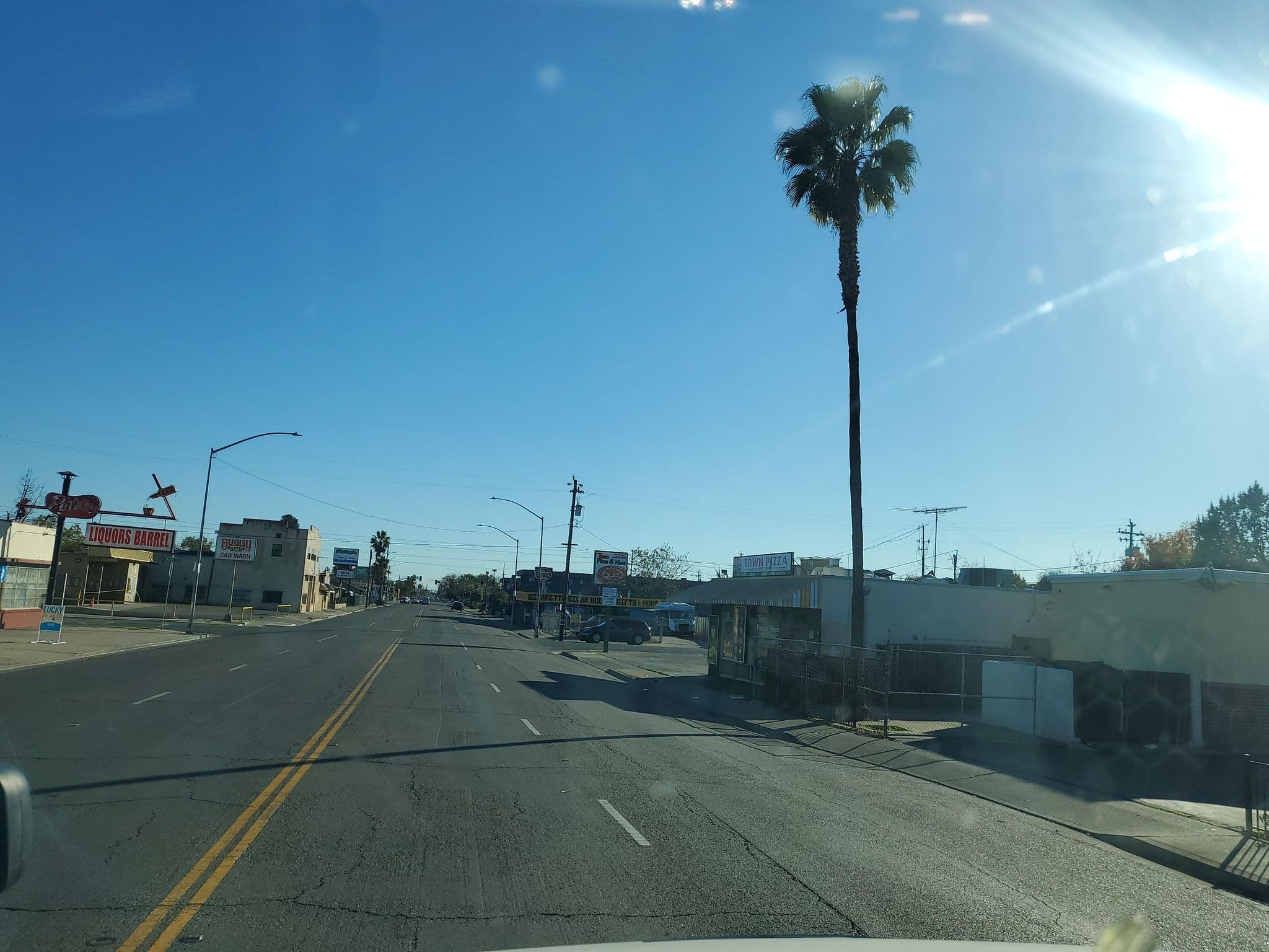Street view near Pacific Motel, August — © Anthrico (CC BY-SA · Mapillary)