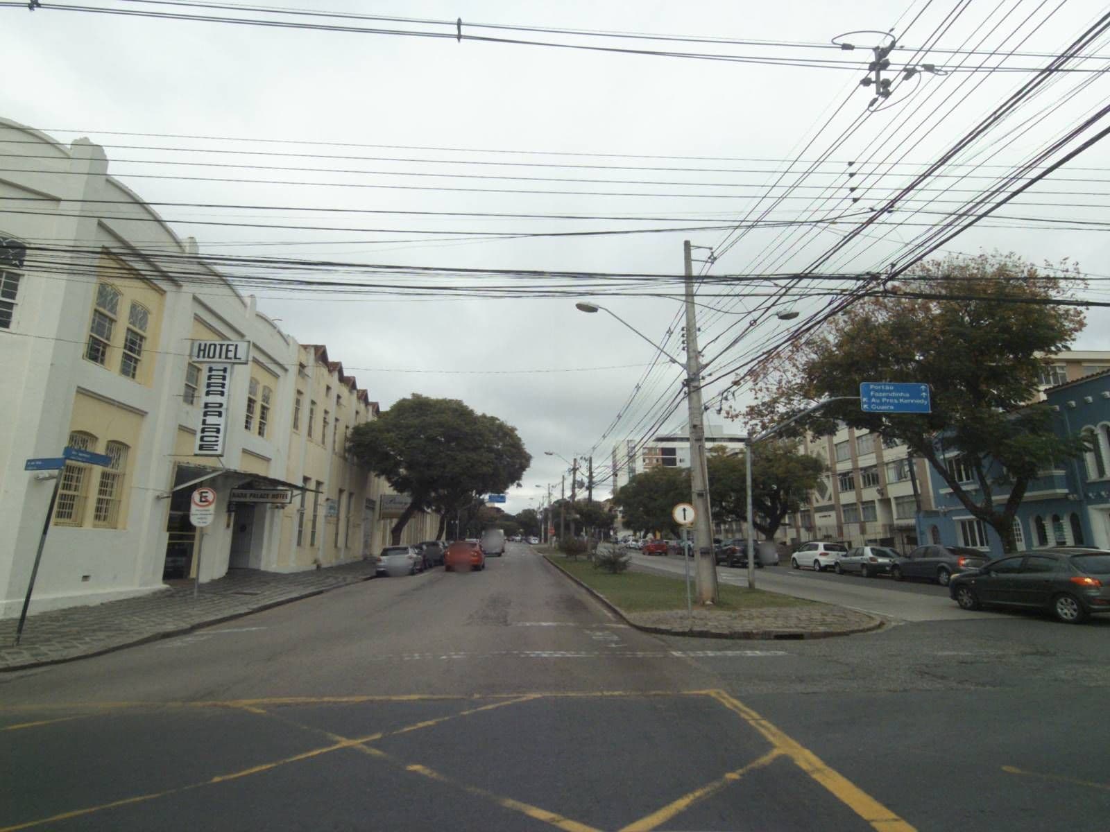 Street view near Hara Palace Hotel, Curitiba — © projevias (CC BY-SA · Mapillary)
