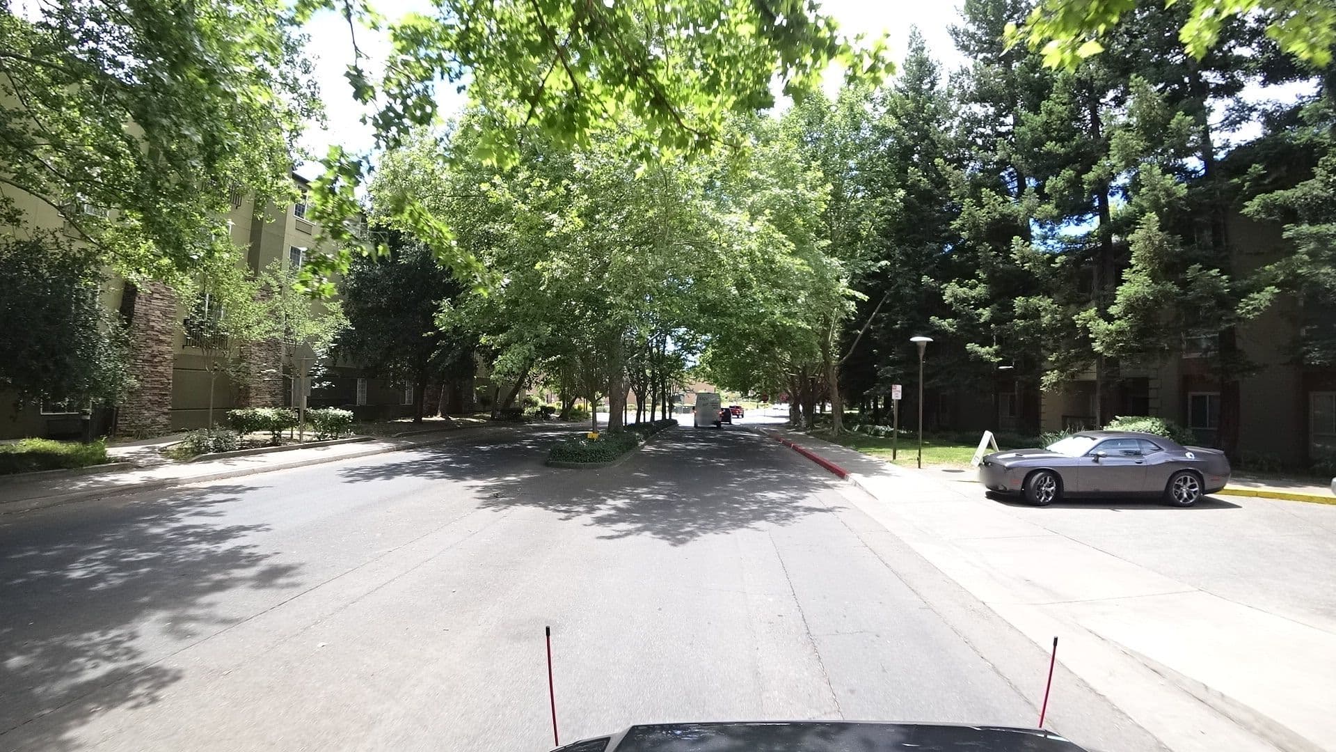 Street view near Larkspur Landing Sacramento, Arden-Arcade — © marker_geo (CC BY-SA · Mapillary)