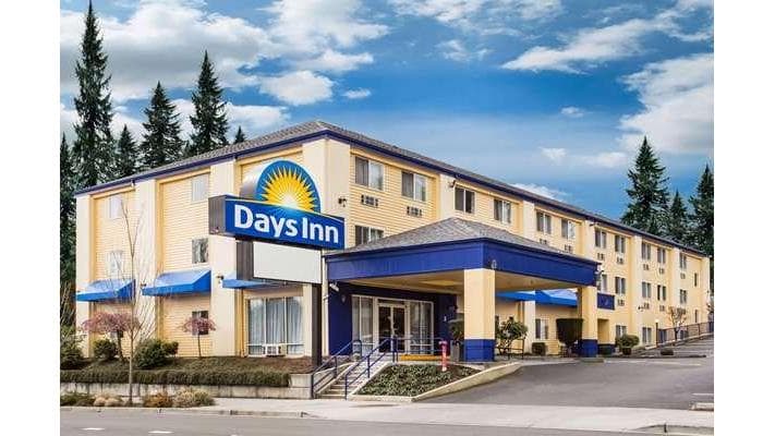 Days Inn by Wyndham Seattle Aurora, Hotel in Shoreline