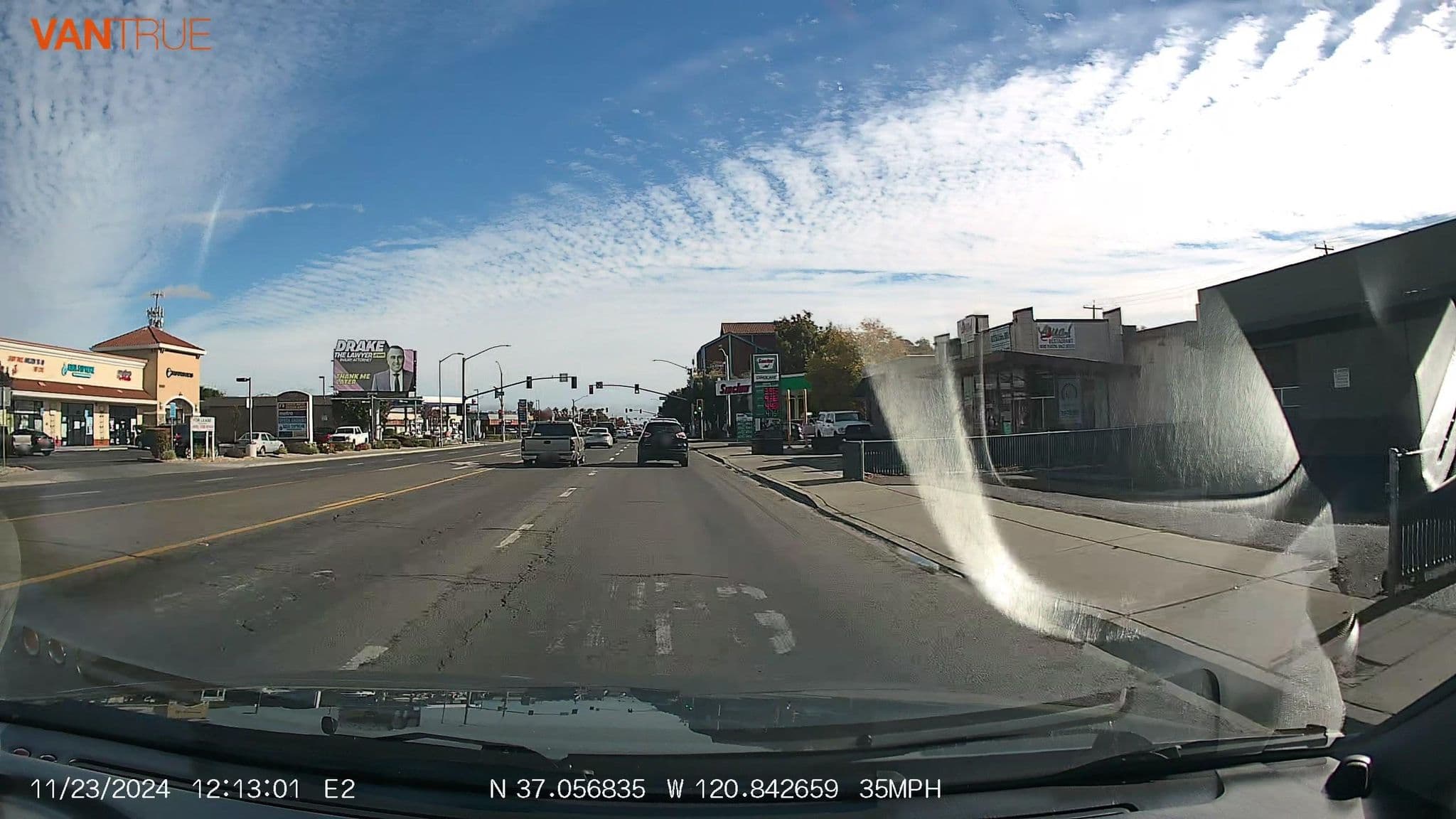 Street view near Holiday Motel, Los Banos — © Trellux (CC BY-SA · Mapillary)