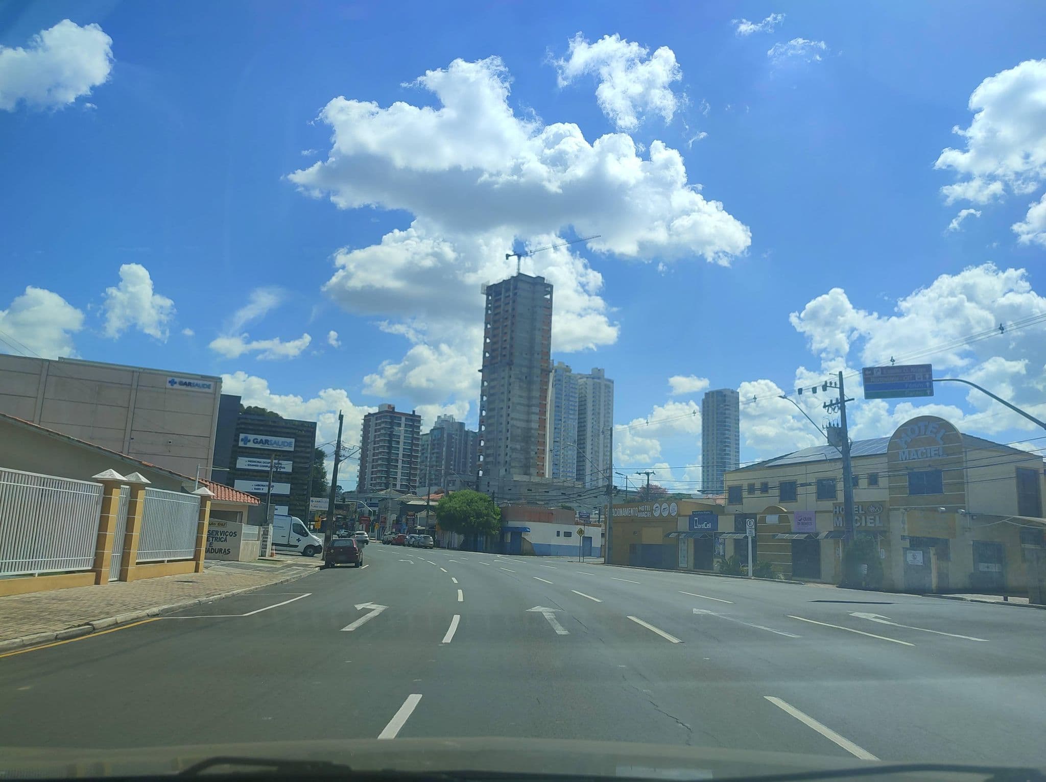 Street view near Hotel Maciel, Ponta Grossa — © marcio_ornat (CC BY-SA · Mapillary)
