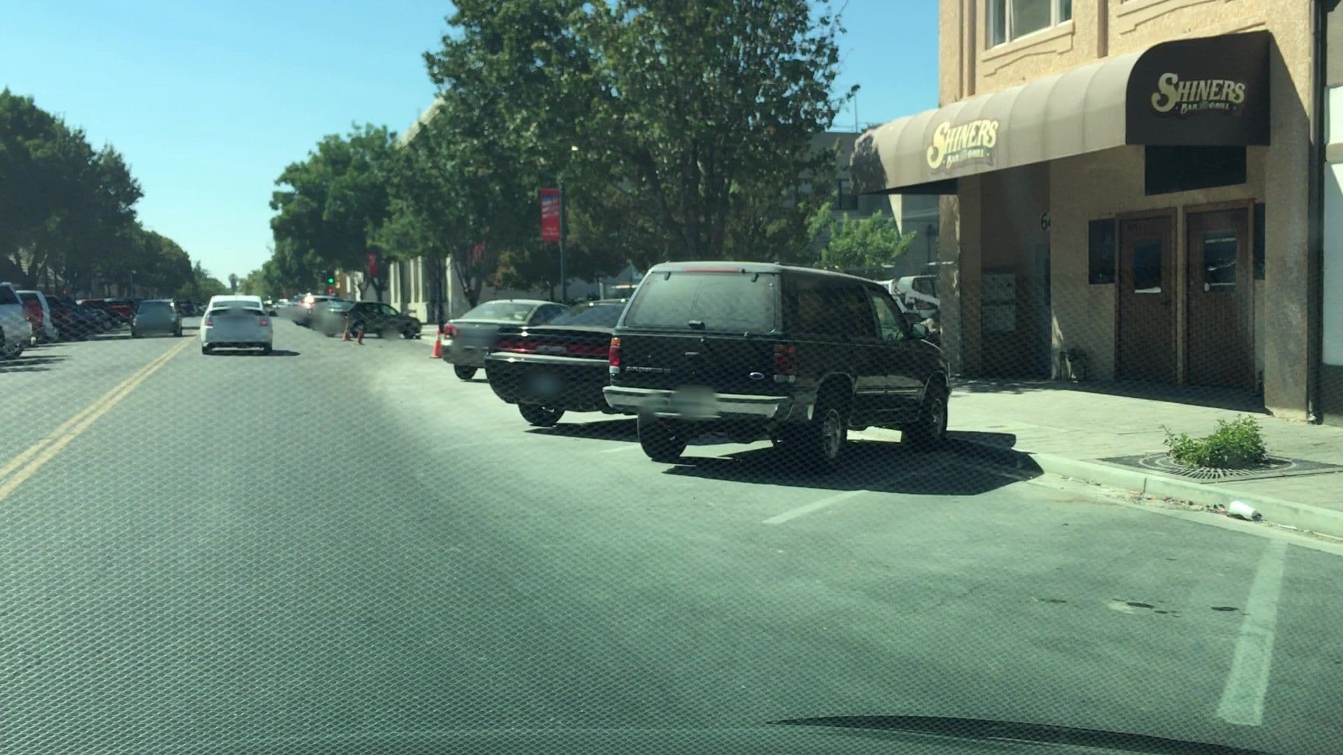 Street view near Stockmens Hotel, Los Banos — © lvl5 (CC BY-SA · Mapillary)