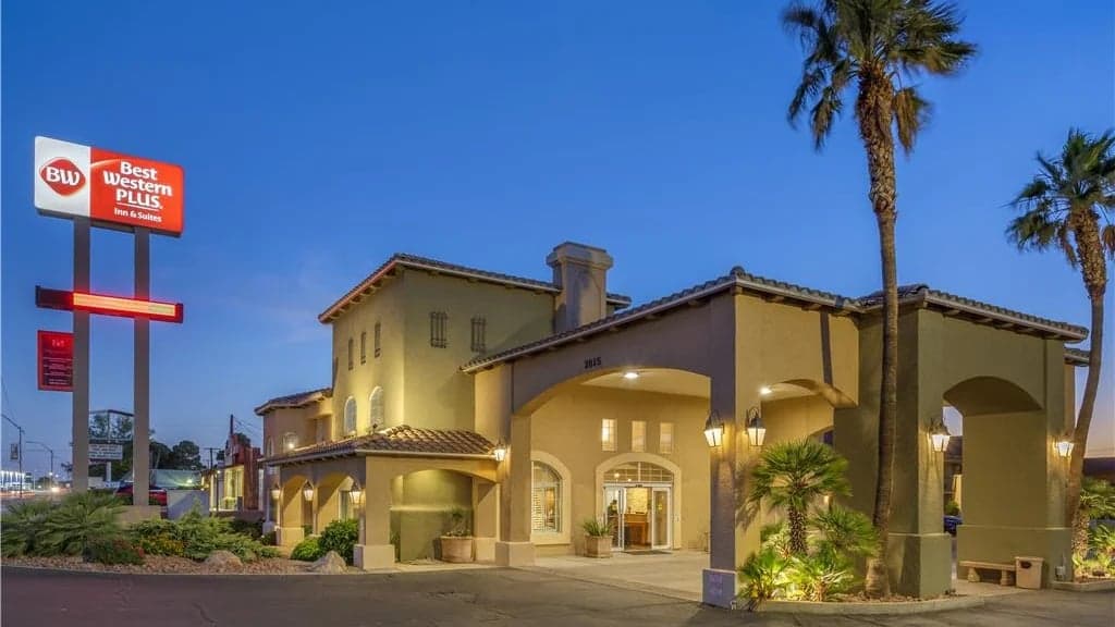 Best Western Plus a Wayfarer's Inn And Suites, Hotel in Kingman