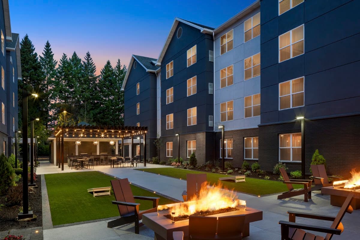 Homewood Suites by Hilton Hillsboro/Beaverton, Hotel in Oak Hills
