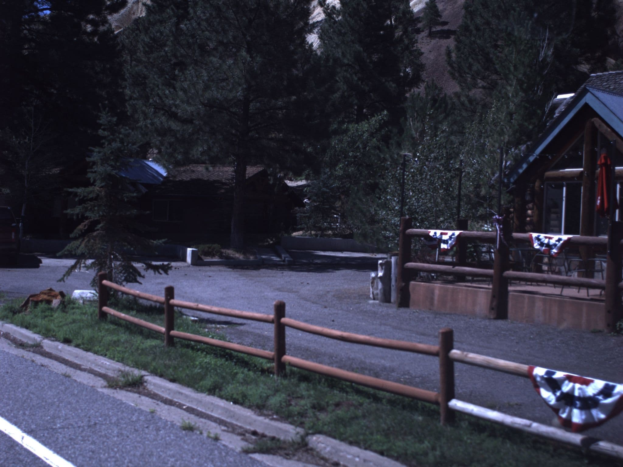 Street view near Big Rock Candy Mountain Resort, Centerfield — © asellars (CC BY-SA · Mapillary)