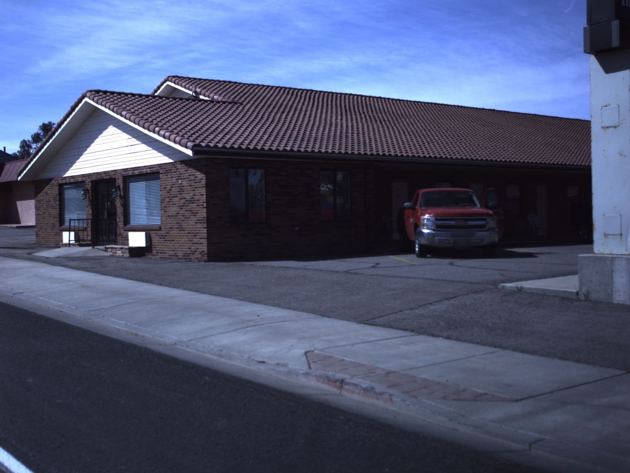 Street view near Abajo Lodge, Blanding — © asellars (CC BY-SA · Mapillary)