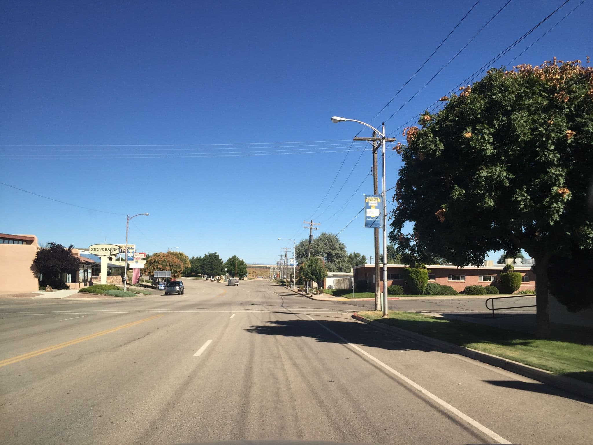 Street view near Gateway Inn, Blanding — © canadarunner (CC BY-SA · Mapillary)