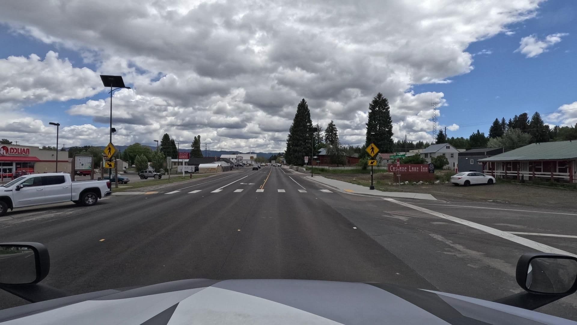 Street view near Cascade Lake Inn, McCall — © bct (CC BY-SA · Mapillary)