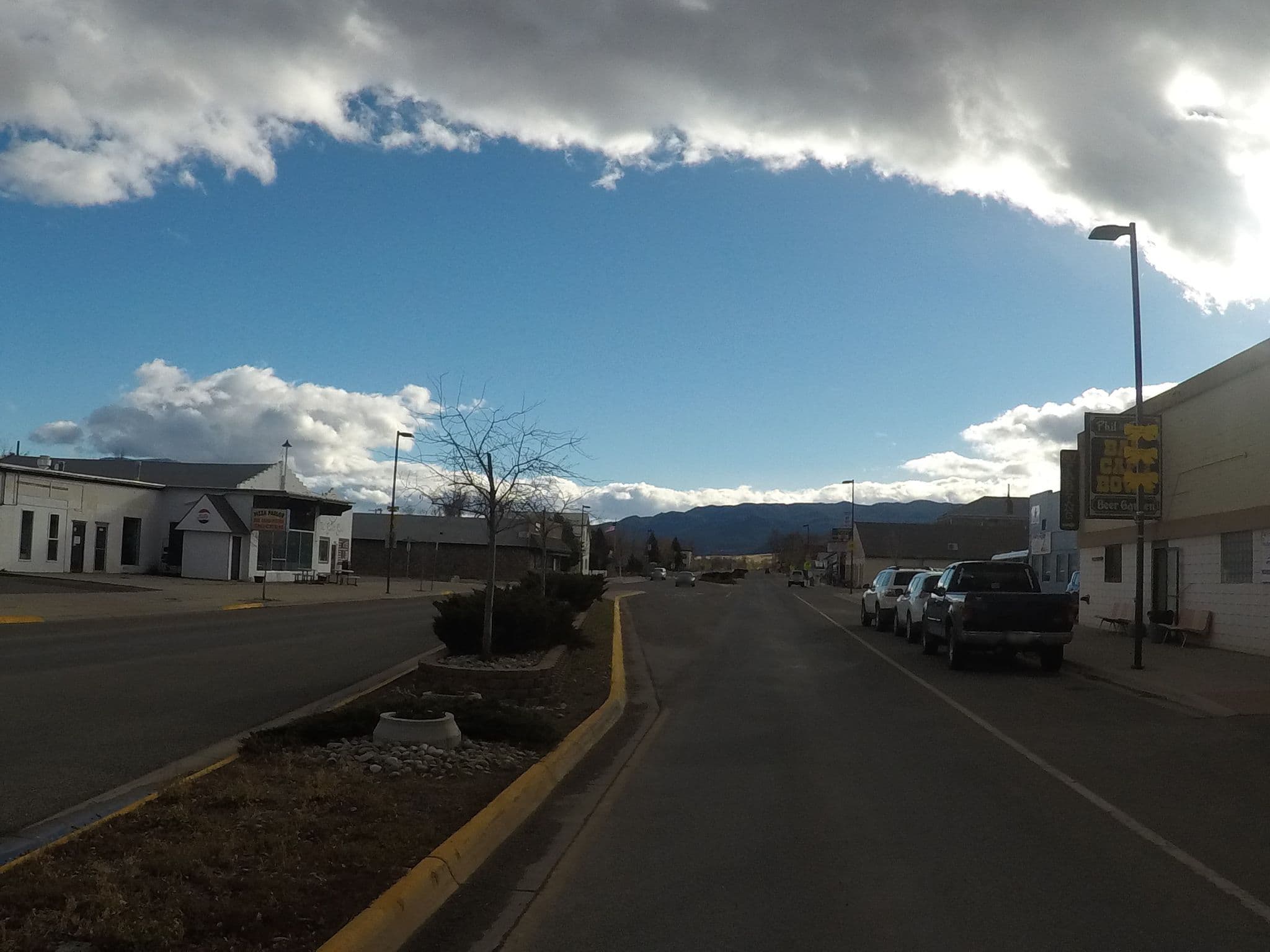 Street view near OZ Motel, Clancy — © chrisbeddow (CC BY-SA · Mapillary)