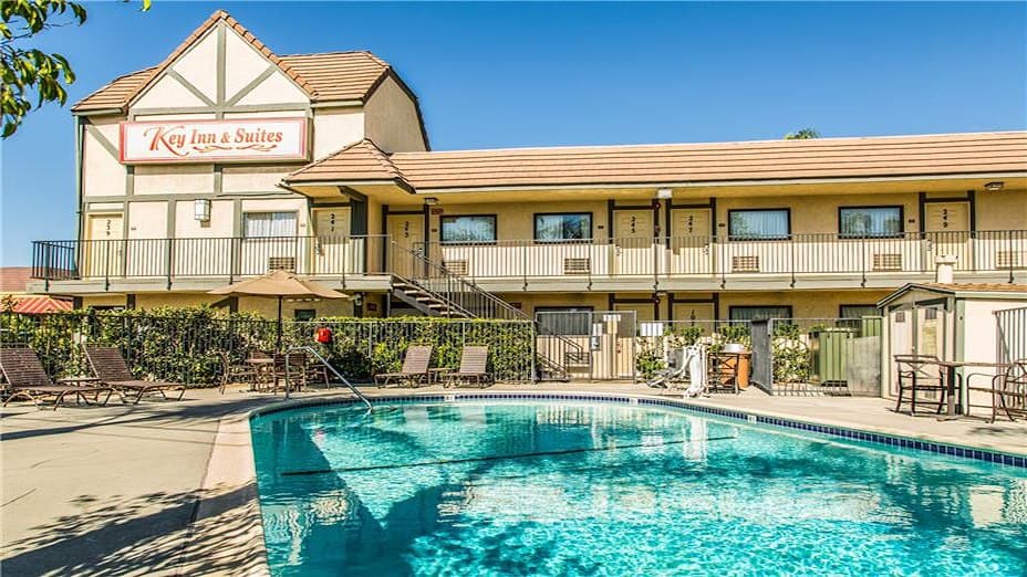 Key Inn & Suites, Motel in Tustin