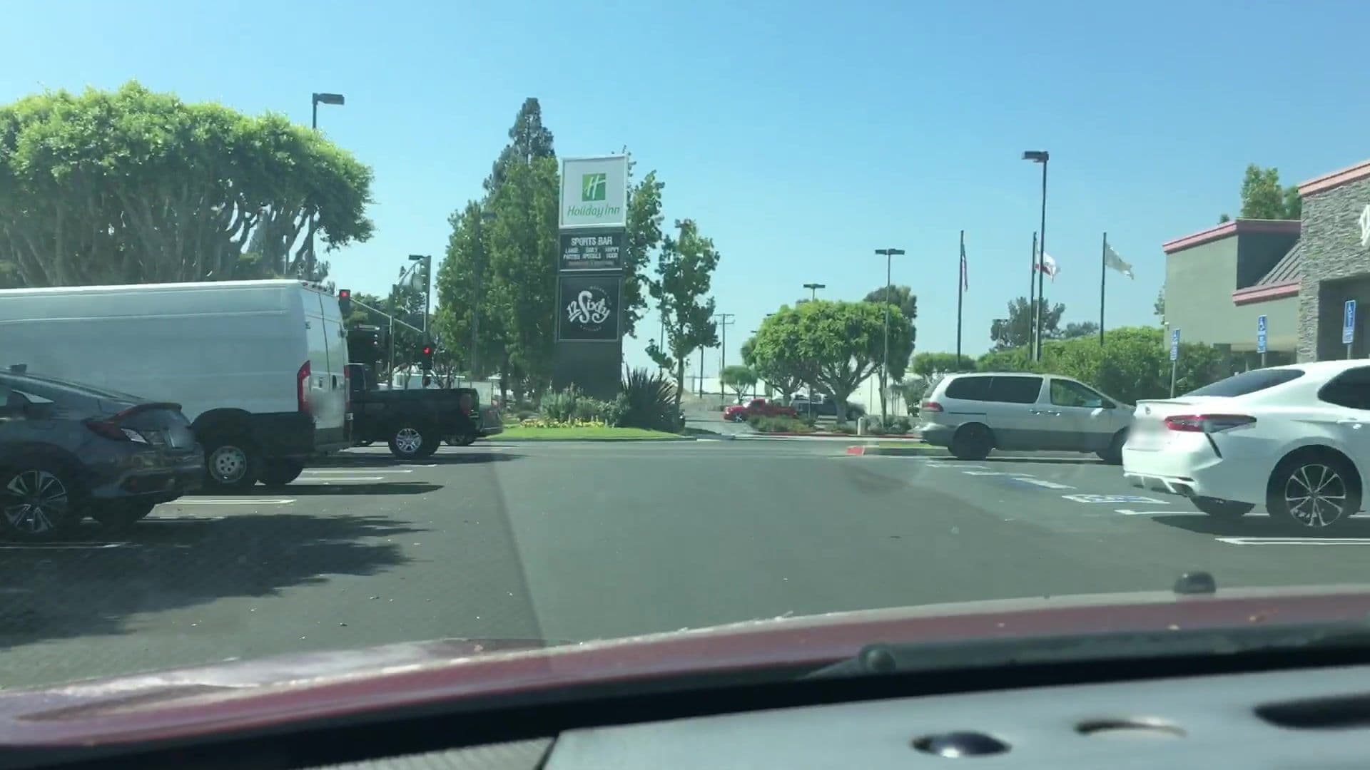 Street view near Holiday Inn la Mirada, Buena Park — © lvl5 (CC BY-SA · Mapillary)