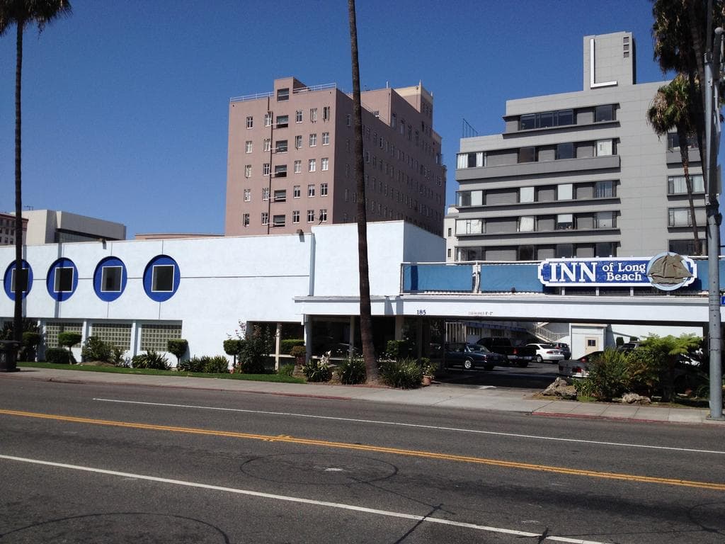 The Inn of Long Beach, Long Beach