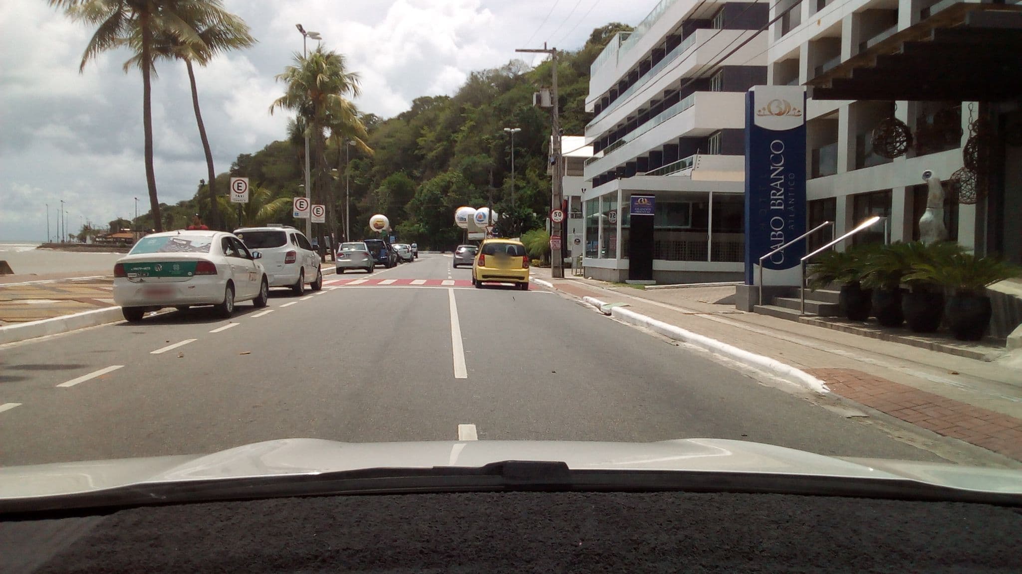 Street view near Hotel Cabo Branco Atlântico, João Pessoa — © fredporto (CC BY-SA · Mapillary)