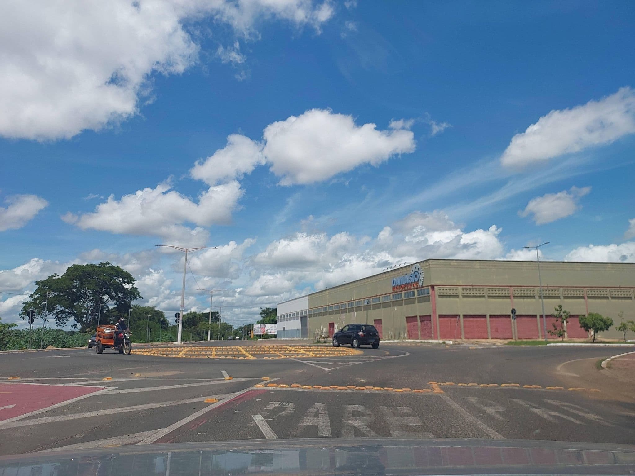 Street view near Parnaíba, Timon — © danielveras (CC BY-SA · Mapillary)