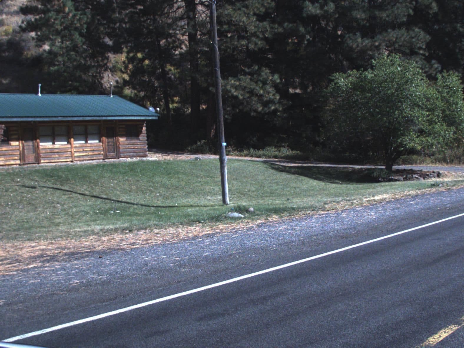 Street view near Trout Lodge, Tieton — © jacksoe (CC BY-SA · Mapillary)