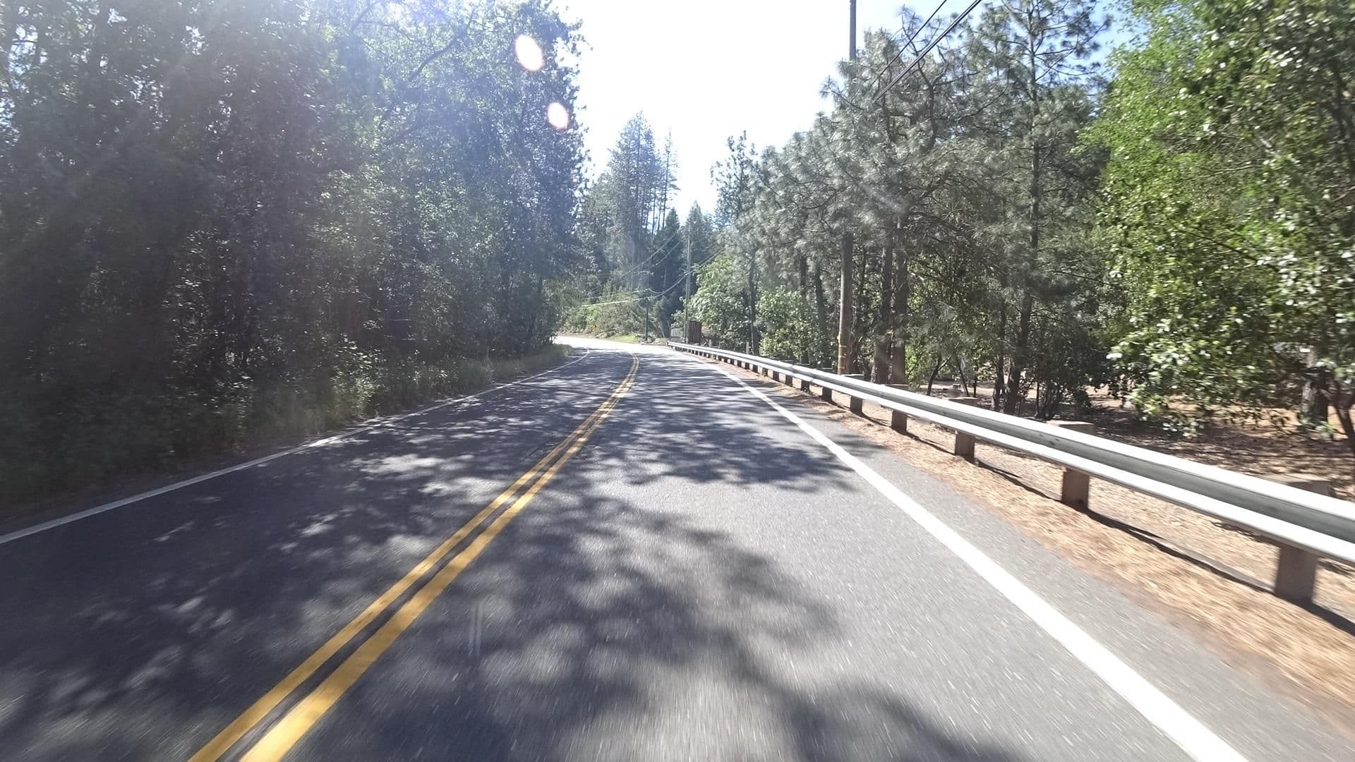 Street view near Eagle and Rose Inn, Cobb — © marker_geo (CC BY-SA · Mapillary)
