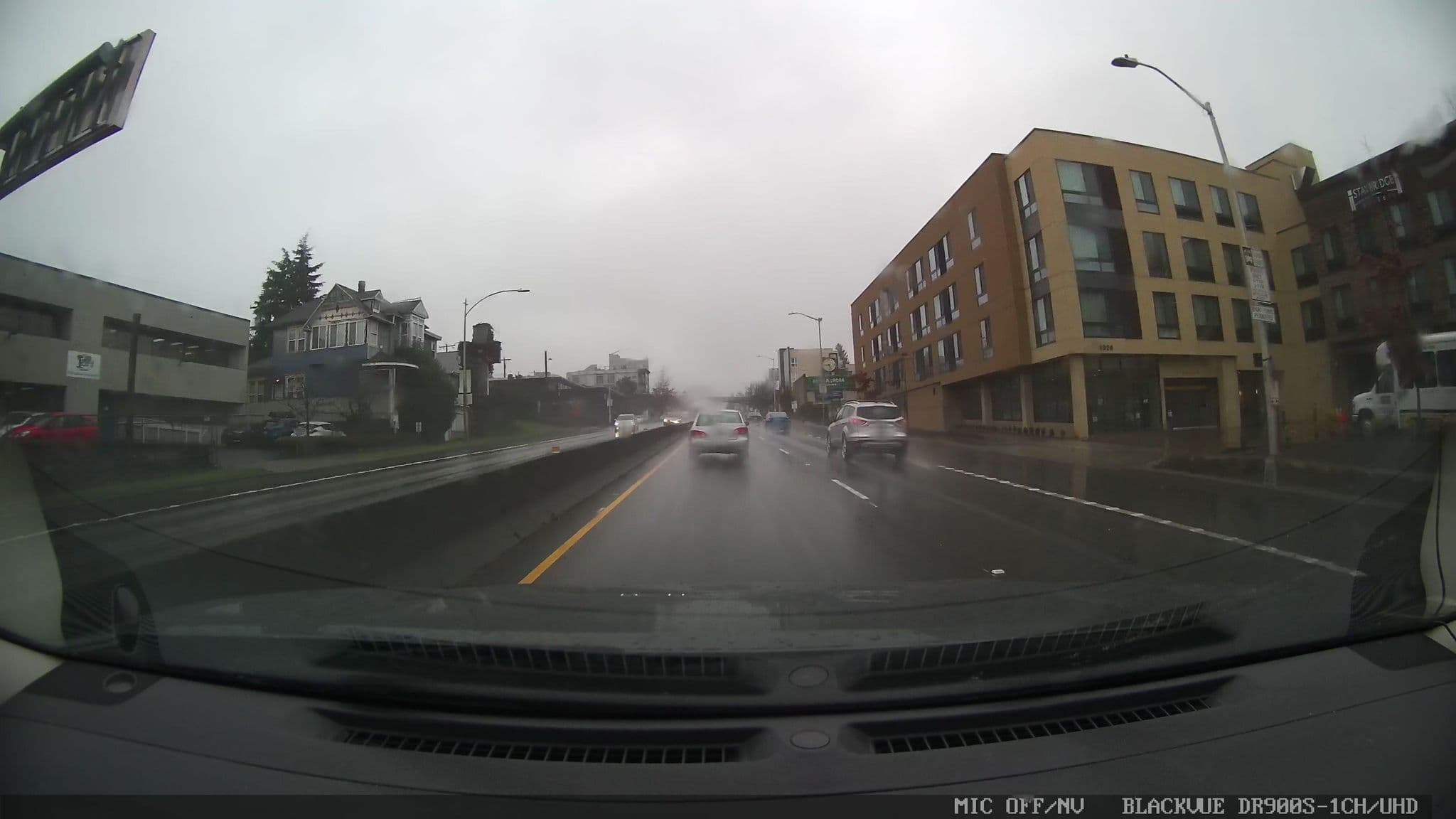 Street view near Staybridge Suites, Seattle — © damnitgetmybeer (CC BY-SA · Mapillary)