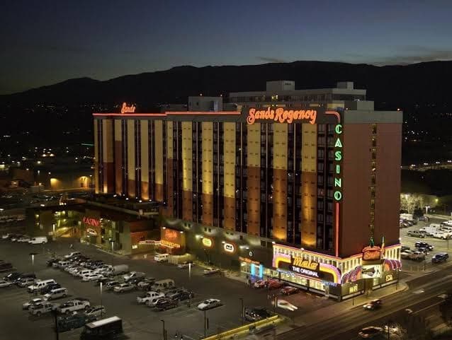 J Resort, Hotel in Reno