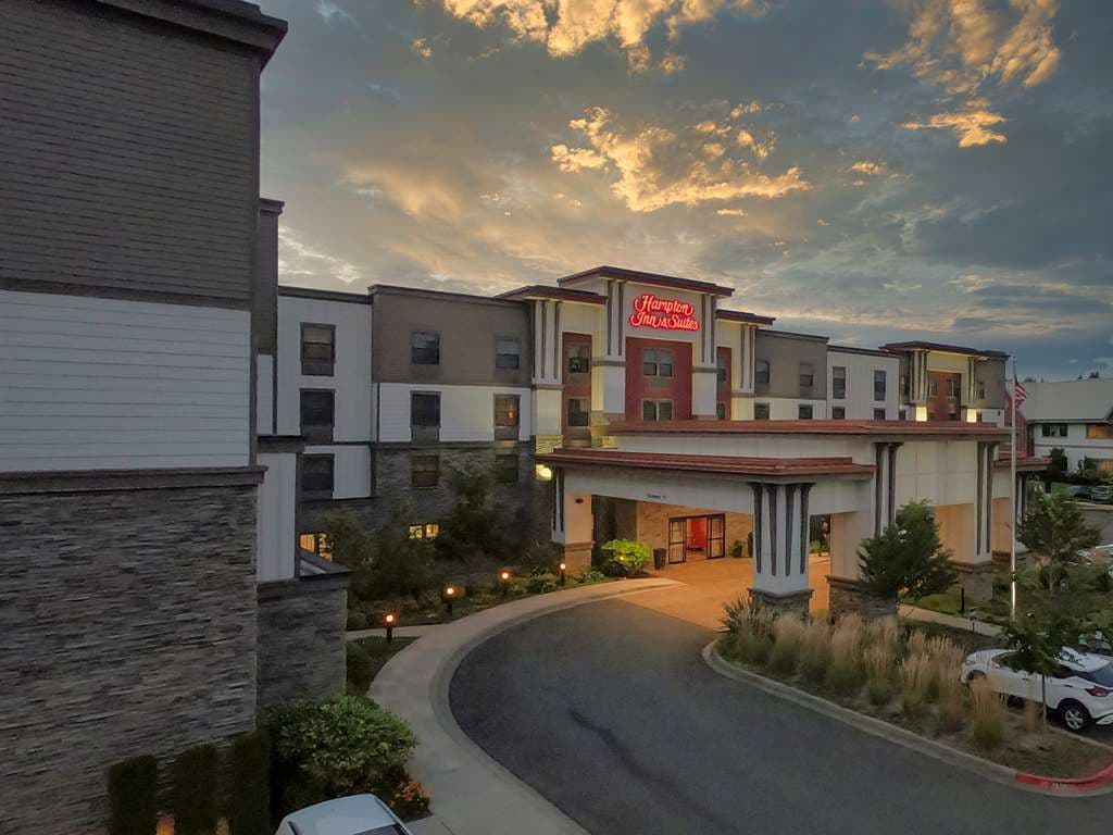 Hampton Inn & Suites DuPont, Hotel in DuPont