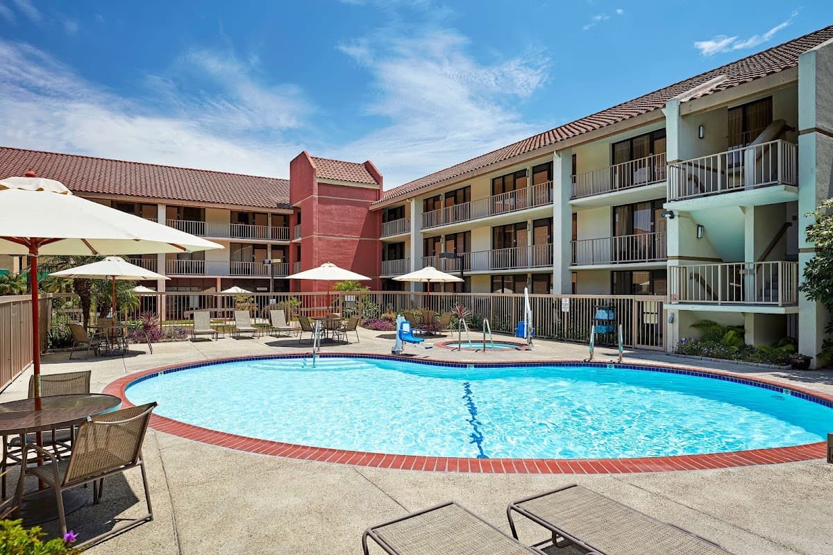 La Quinta Inn & Suites by Wyndham Thousand Oaks-Newbury Park, Hotel in Casa Conejo