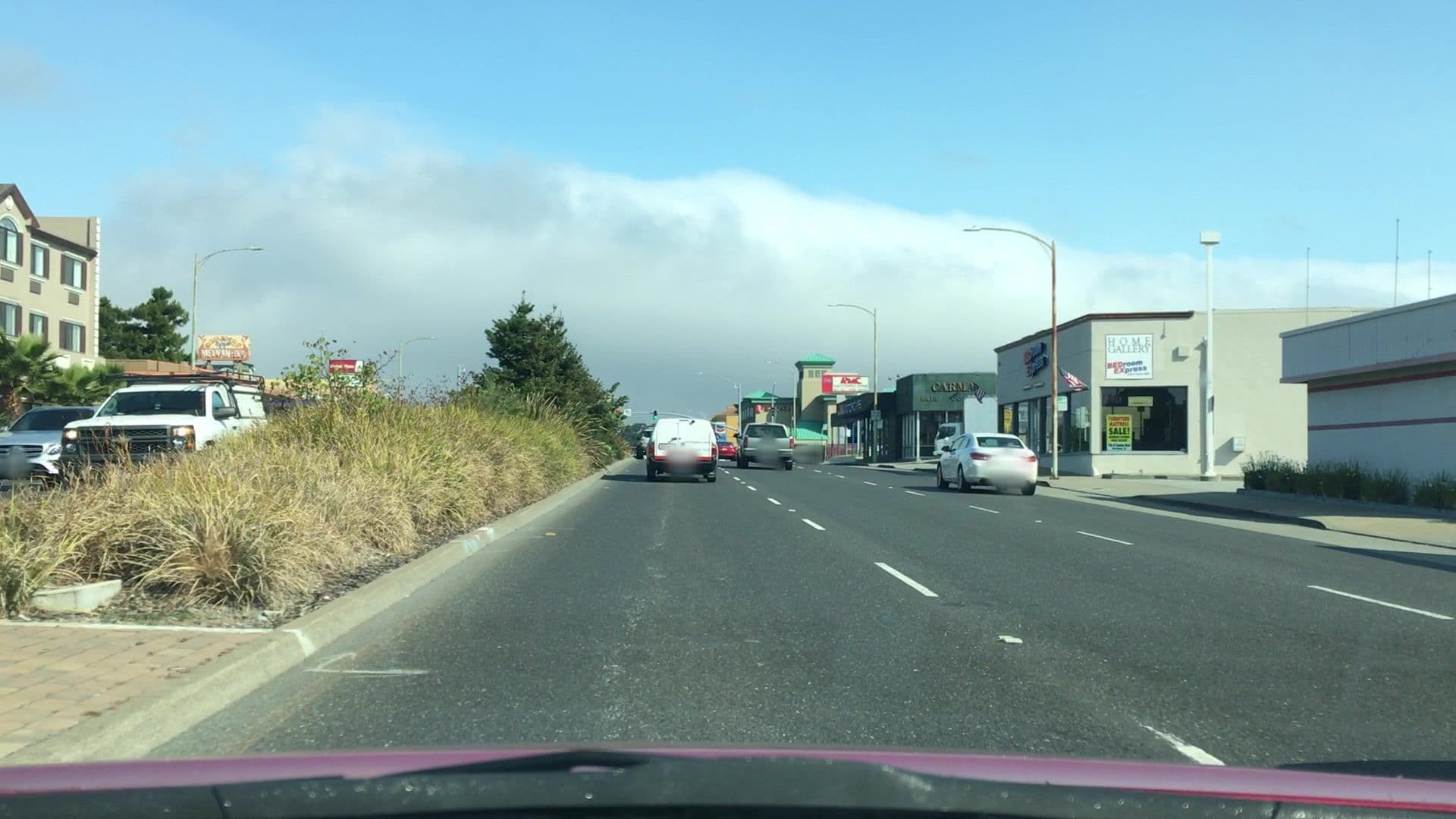Street view near Super 8 by Wyndham San Bruno /SF Intl Arpt West, San Bruno — © lvl5 (CC BY-SA · Mapillary)