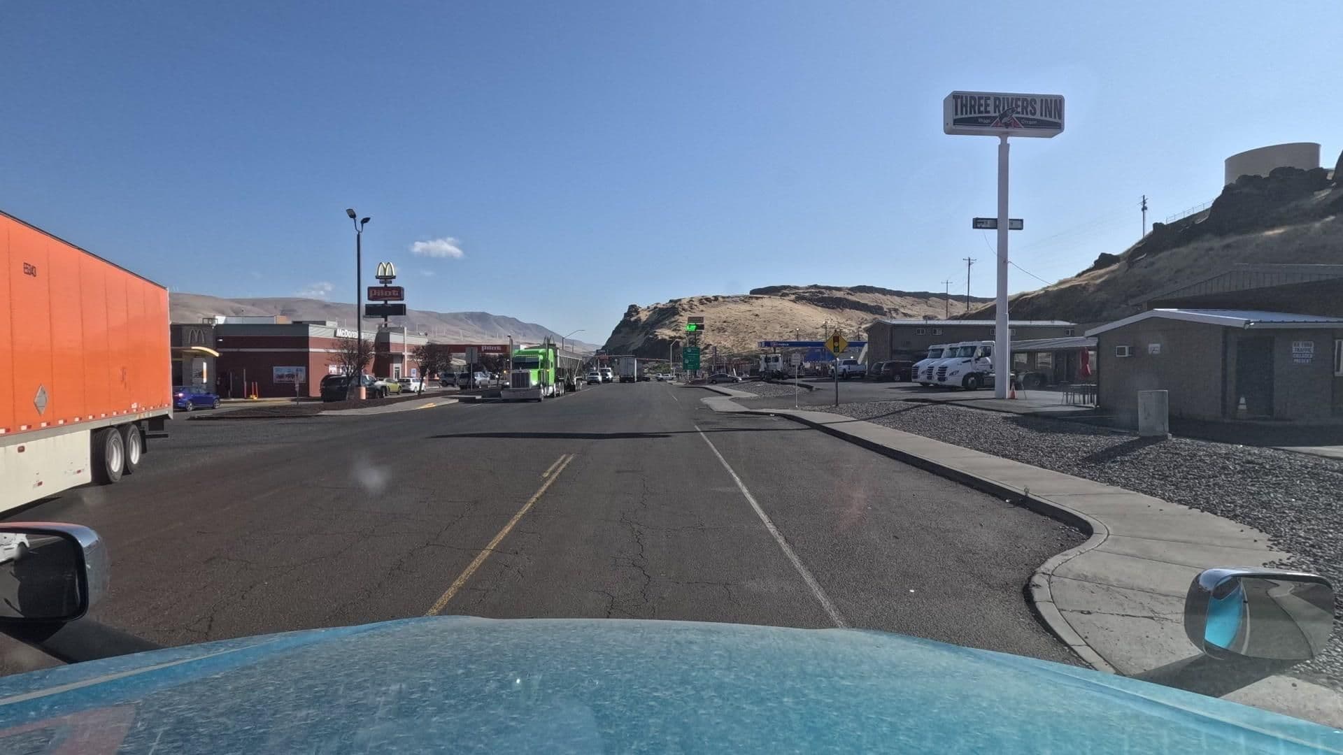 Street view near Three Rivers Inn, Goldendale — © bct (CC BY-SA · Mapillary)