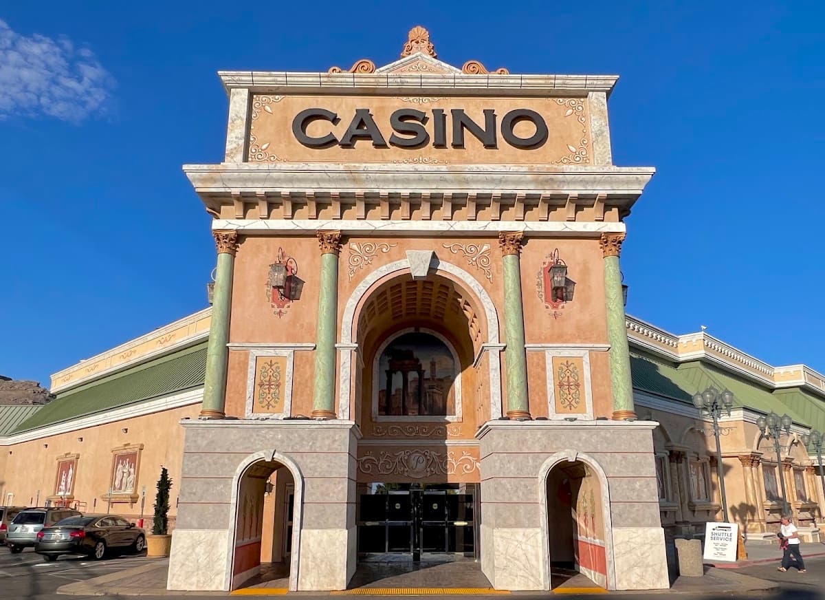 Peppermill Hotel Casino : Wendover, Hotel in West Wendover