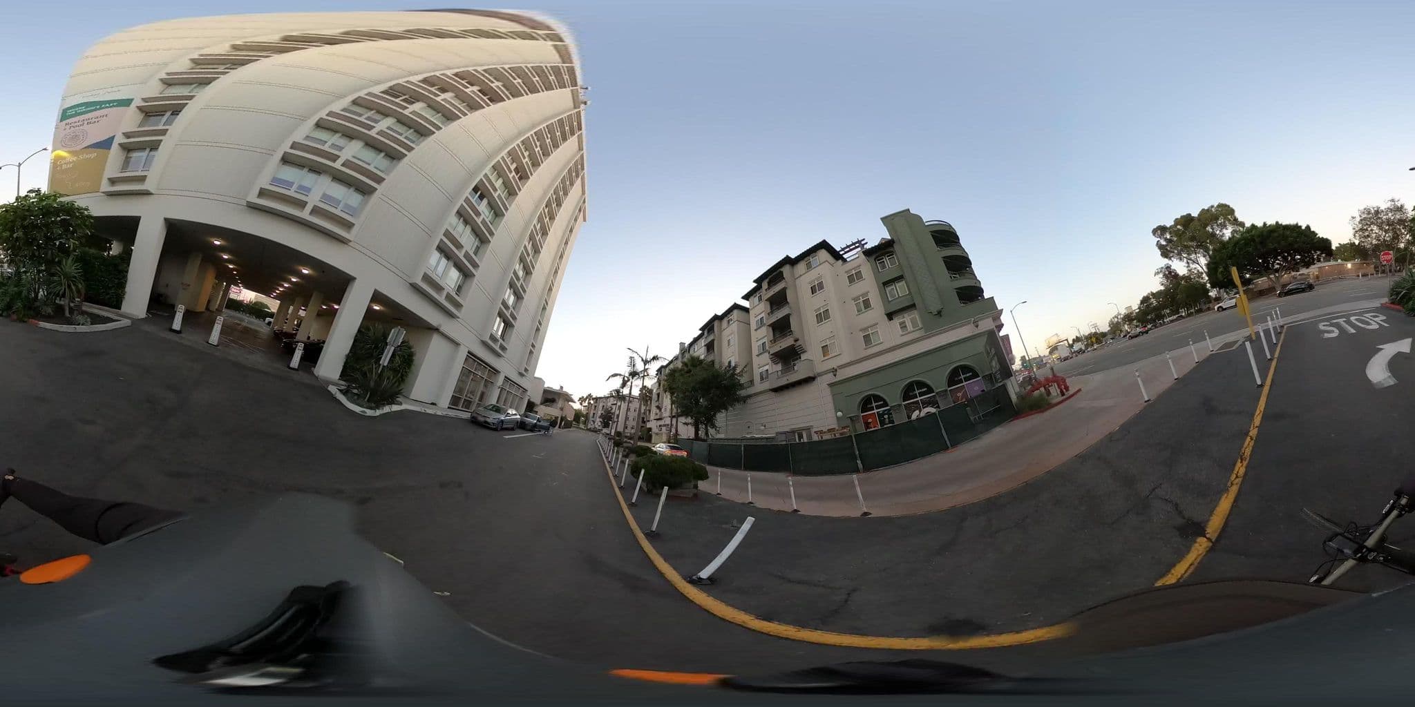 Street view near Hotel June, Marina del Rey — © beddy (CC BY-SA · Mapillary)
