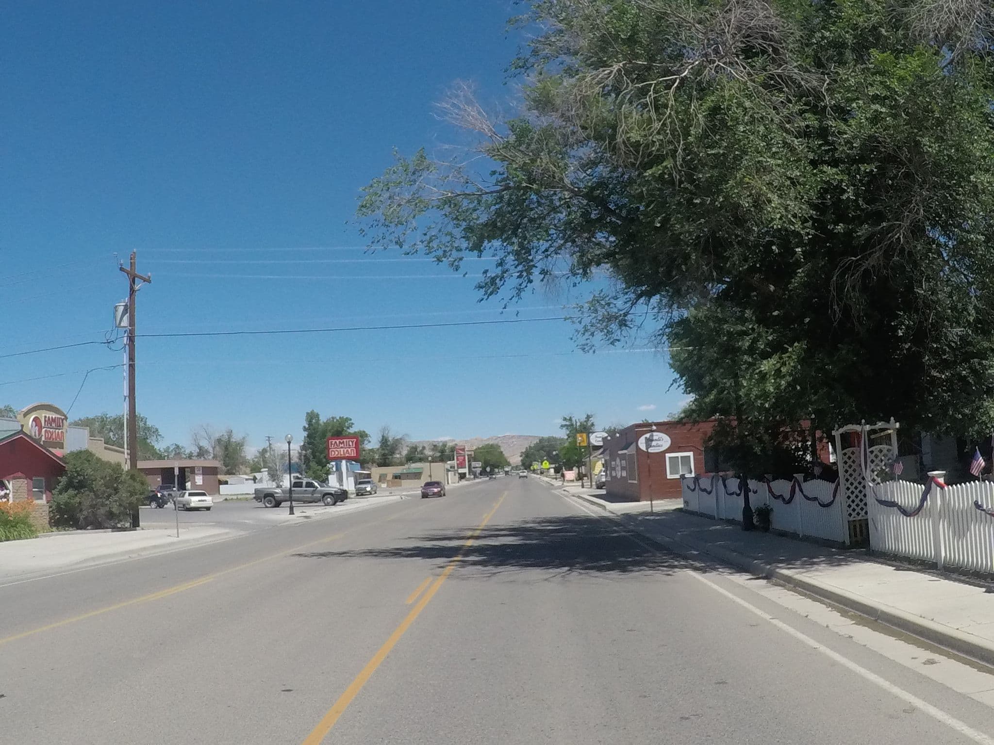 Street view near Maid Marian's B&B, Greybull — © chrisbeddow (CC BY-SA · Mapillary)