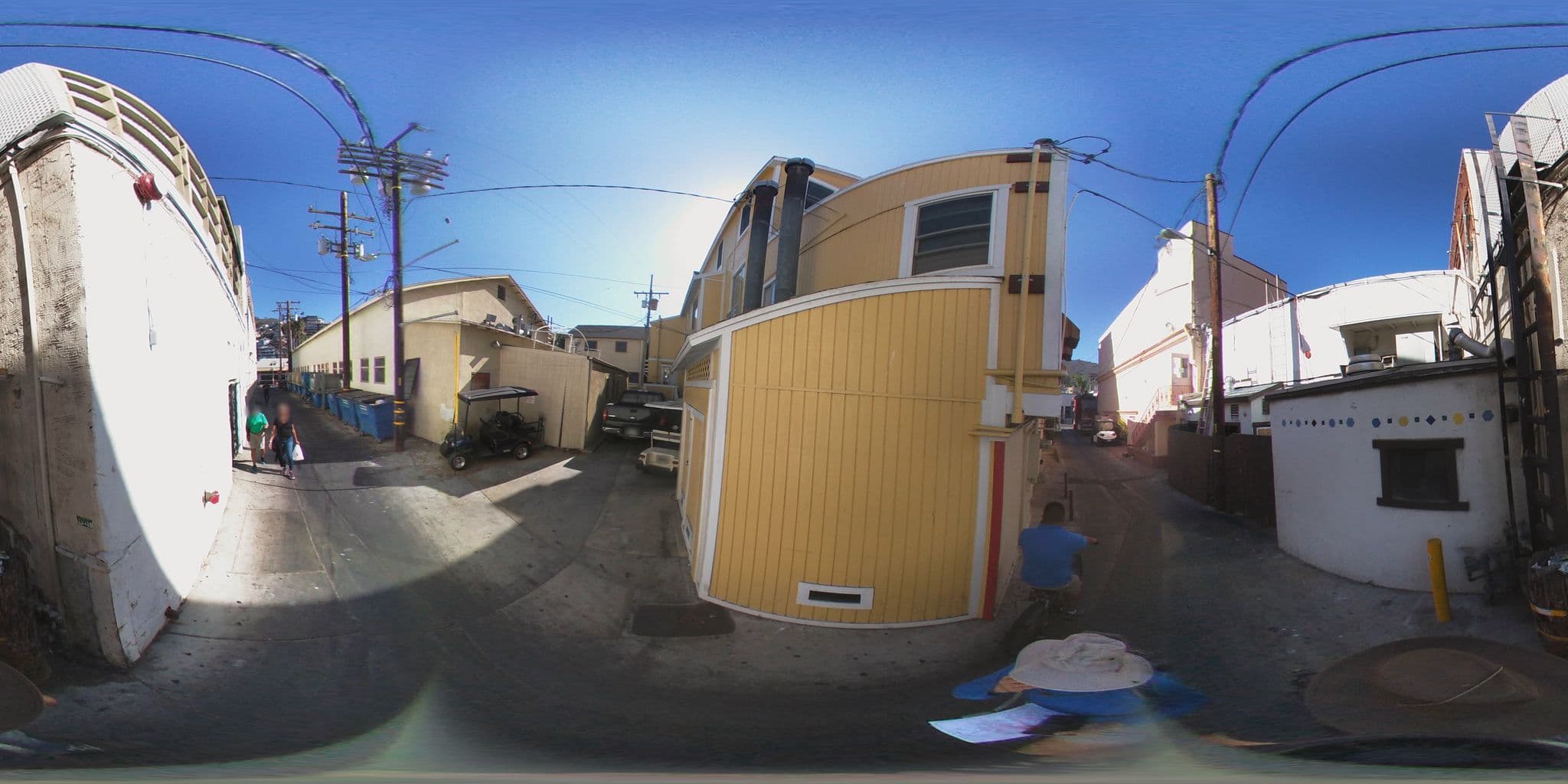 Street view near Glenmore Plaza Hotel, San Pedro — © jimthoburn (CC BY-SA · Mapillary)