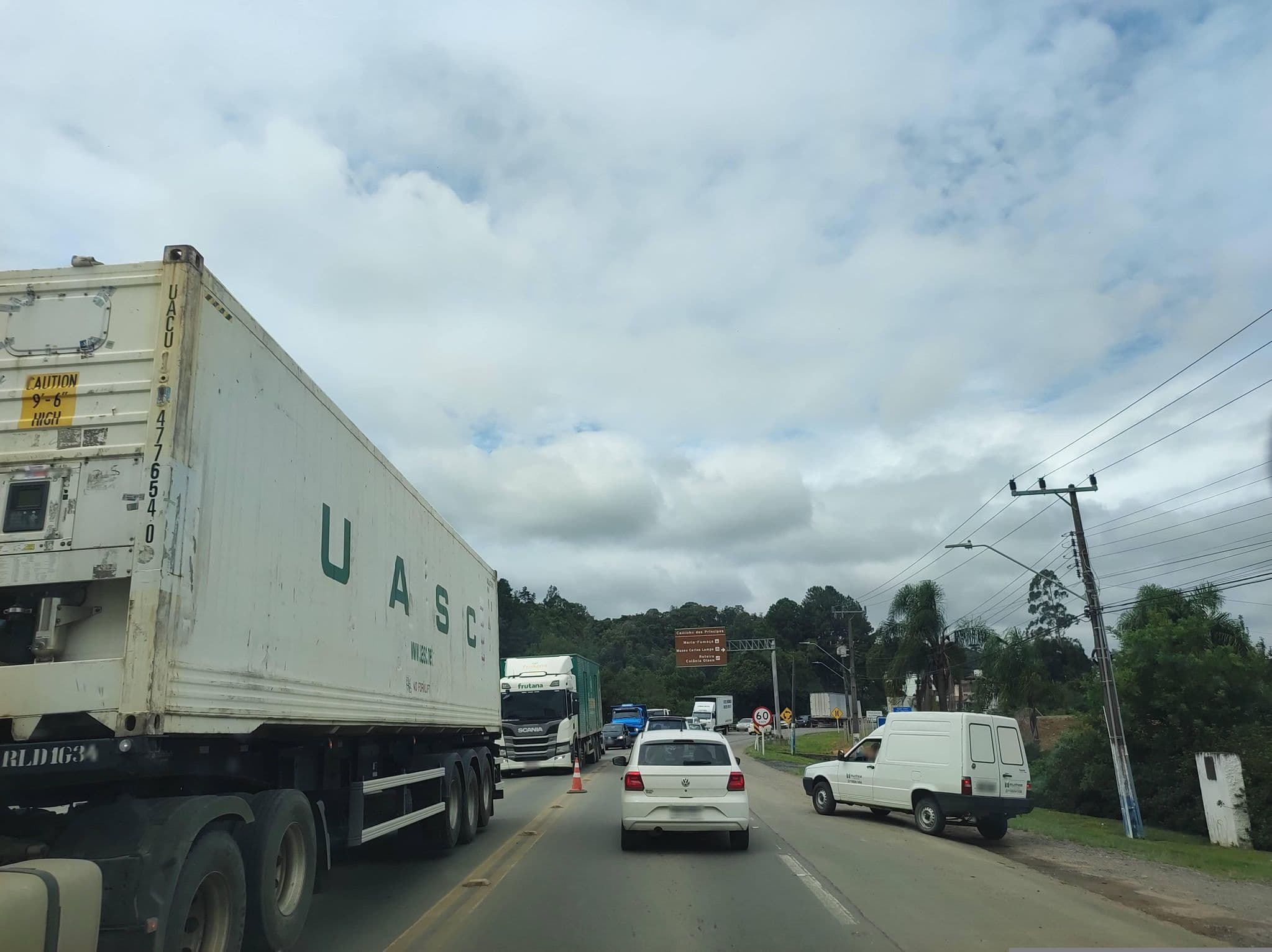 Street view near Hotel Iguaçu, Rio Negrinho — © diegokrein (CC BY-SA · Mapillary)