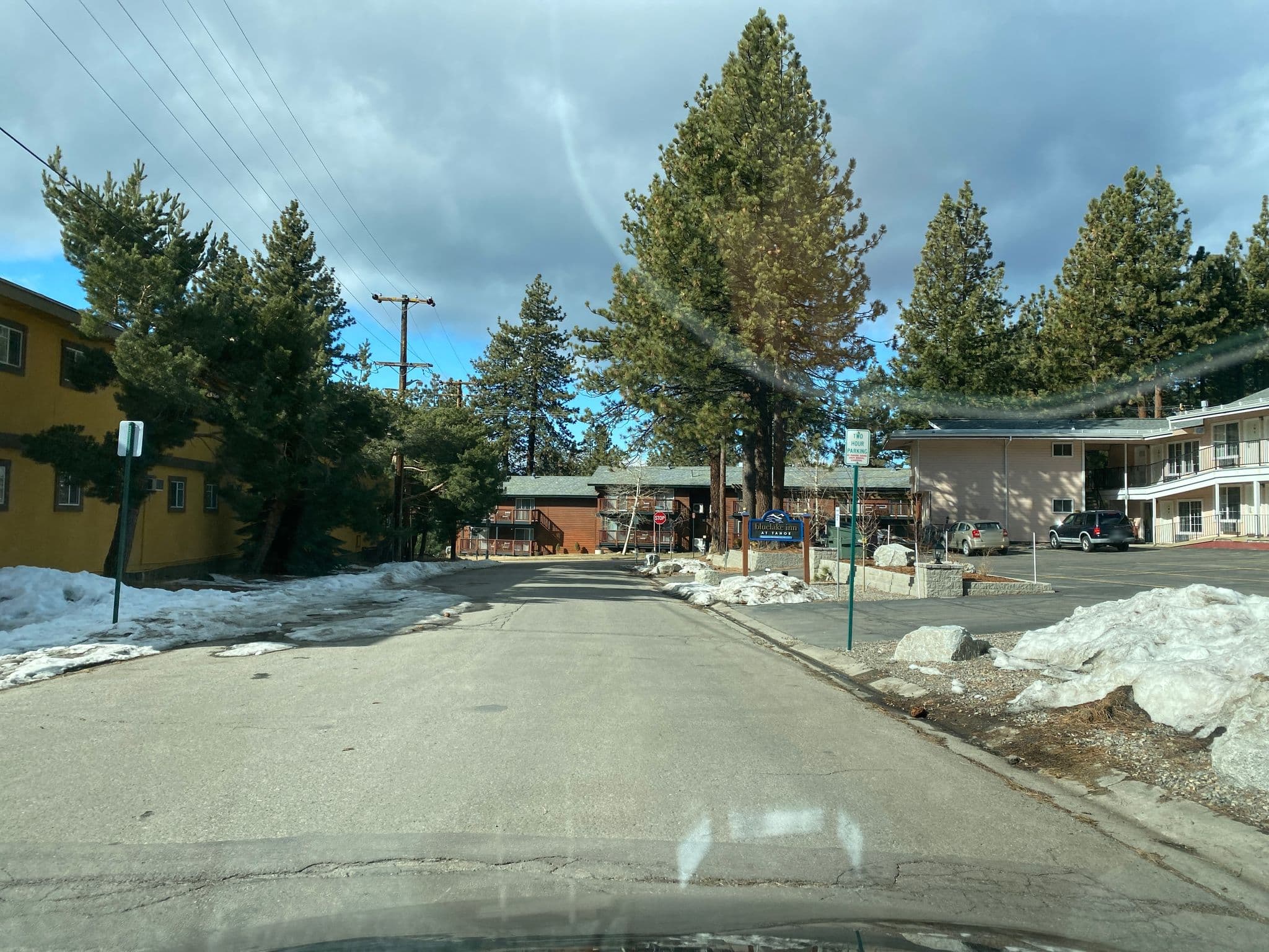 Street view near Bluelake Inn at Tahoe, Kingsbury — © brian7760 (CC BY-SA · Mapillary)
