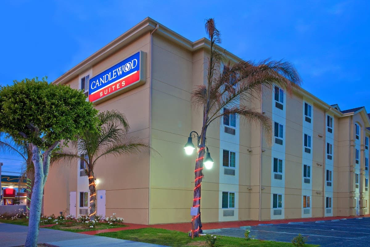 Candlewood Suites Lax Hawthorne, Hotel in Lennox