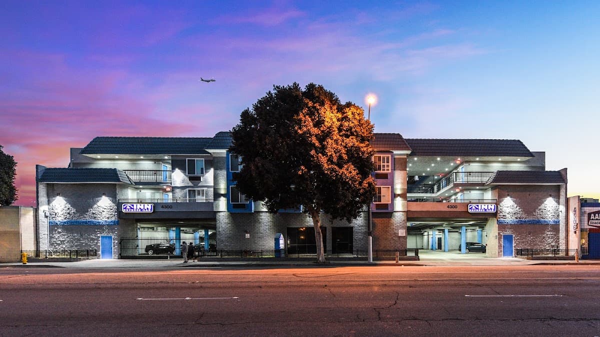 Hollywood Inn Express LAX, Hotel in Lennox