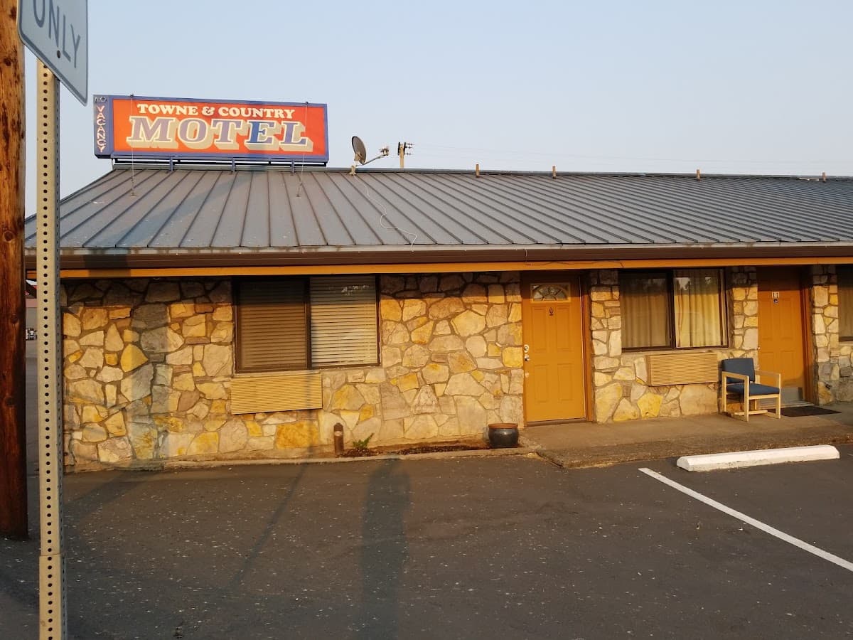 Towne & Country Motel, Motel in Newberg